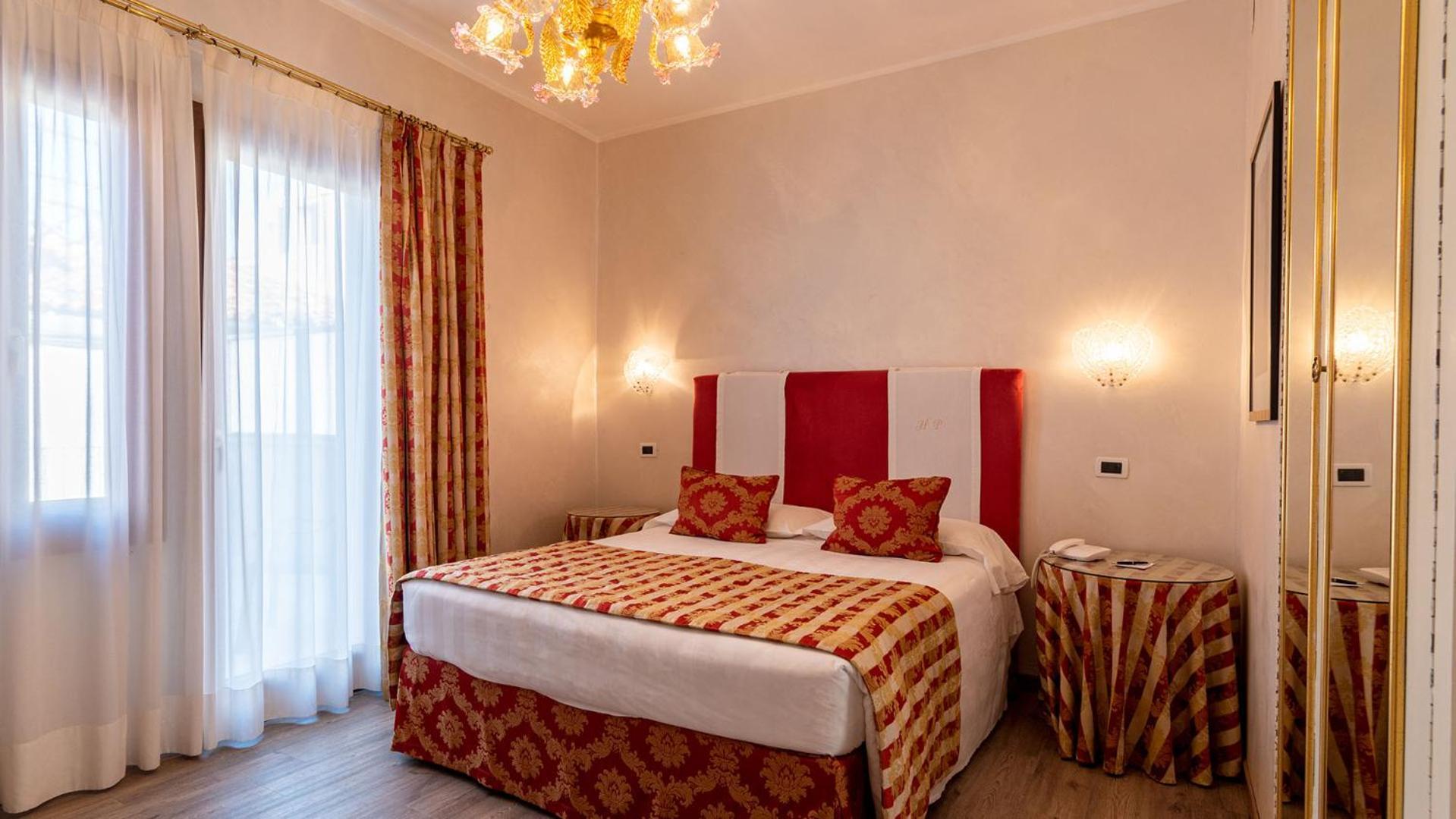 Classic Double or Twin Room