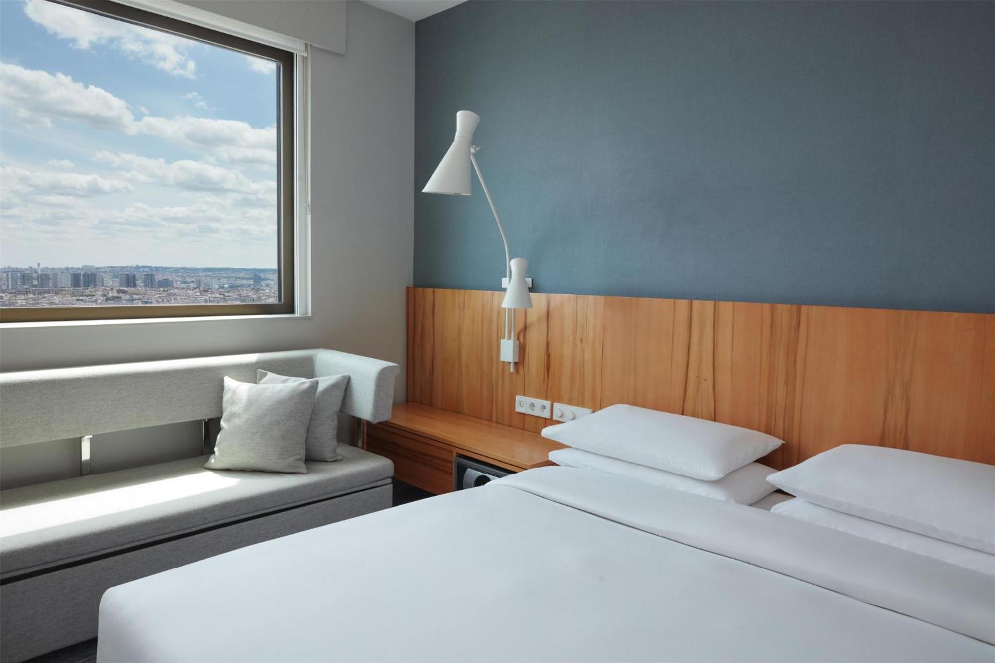 King Room Eiffel Tower View High Floor or Club Access,1669007632:JPEG