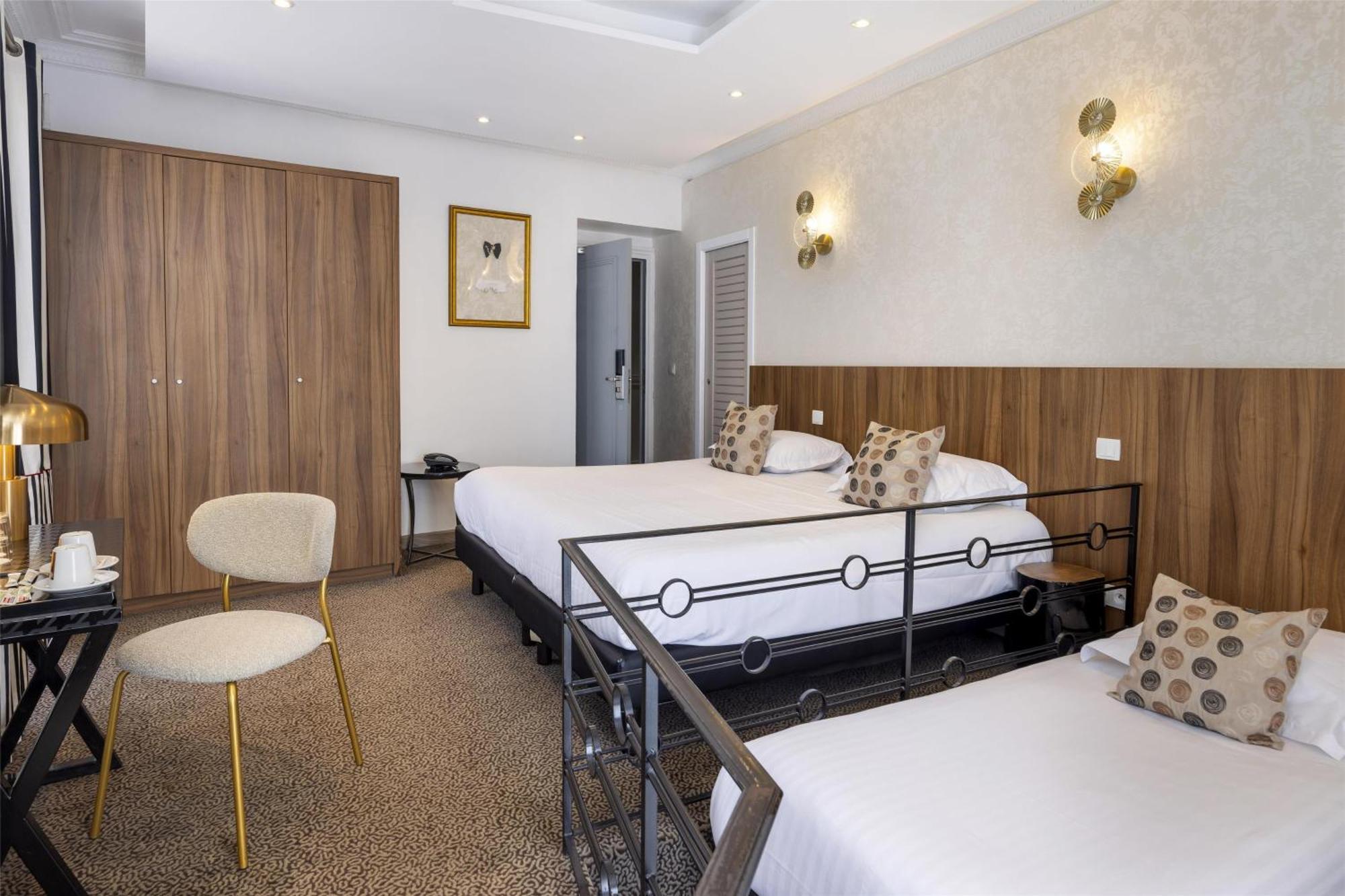 Prestige Room