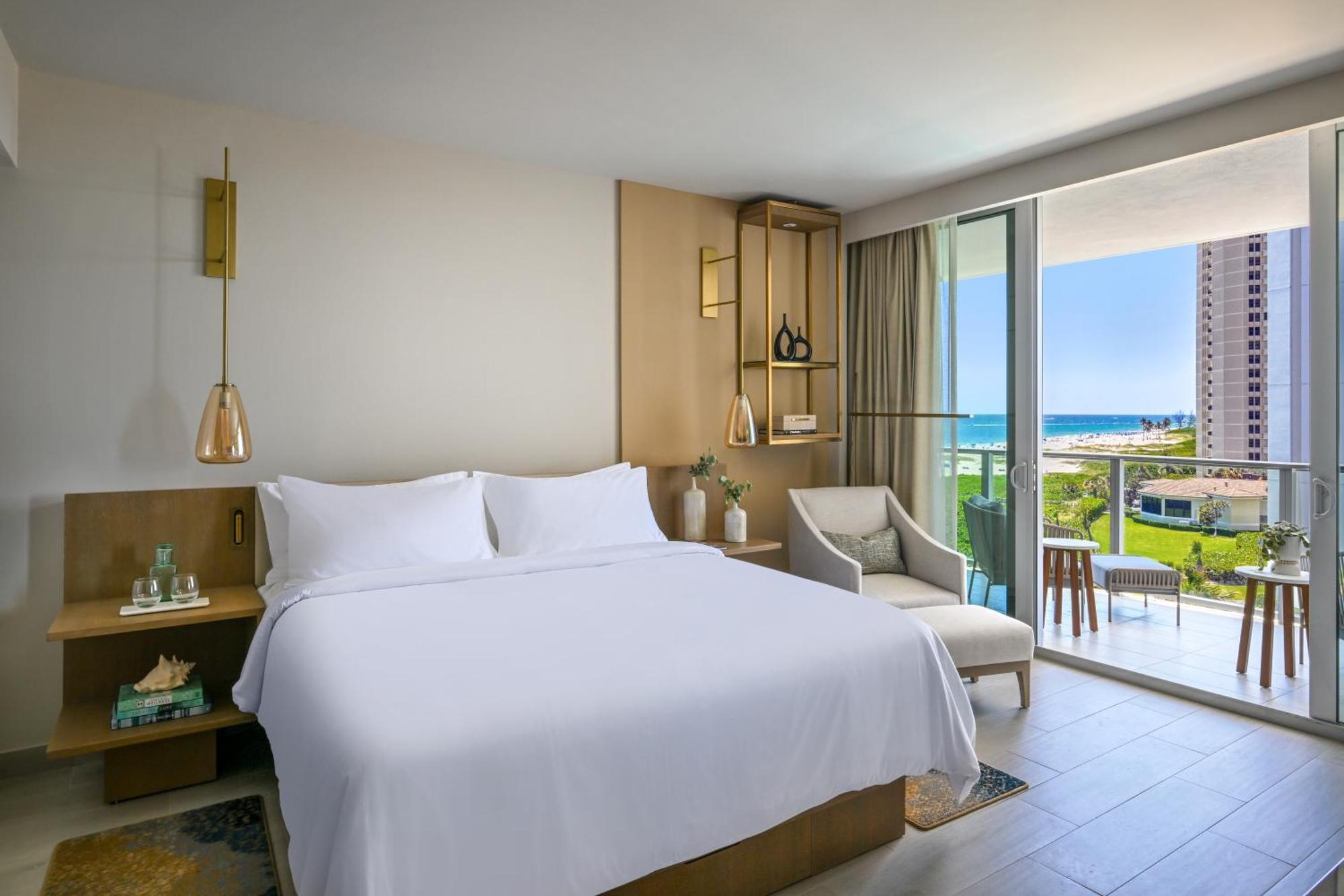 Deluxe Ocean View King