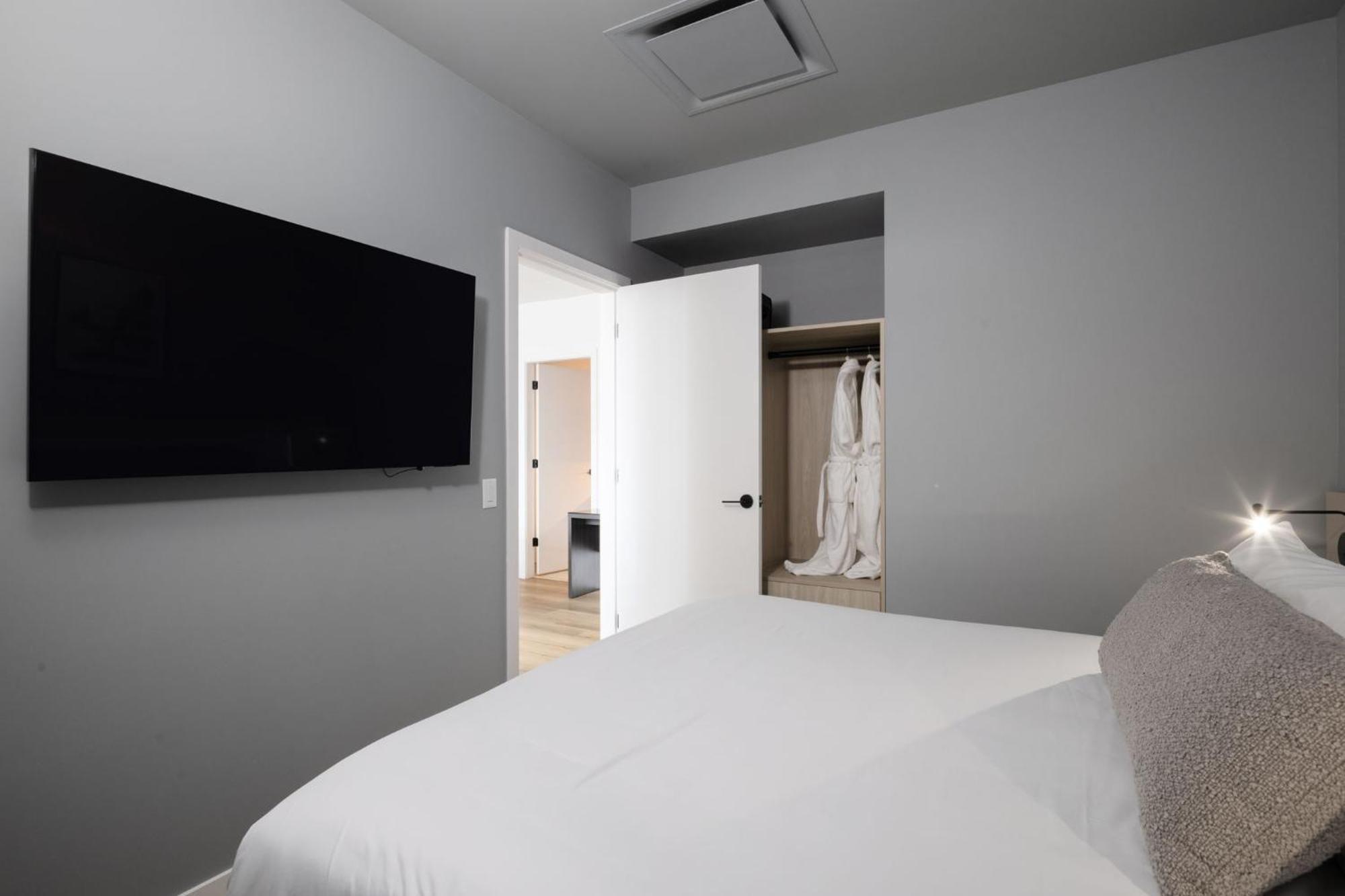 Two Bedroom Deluxe Apartment