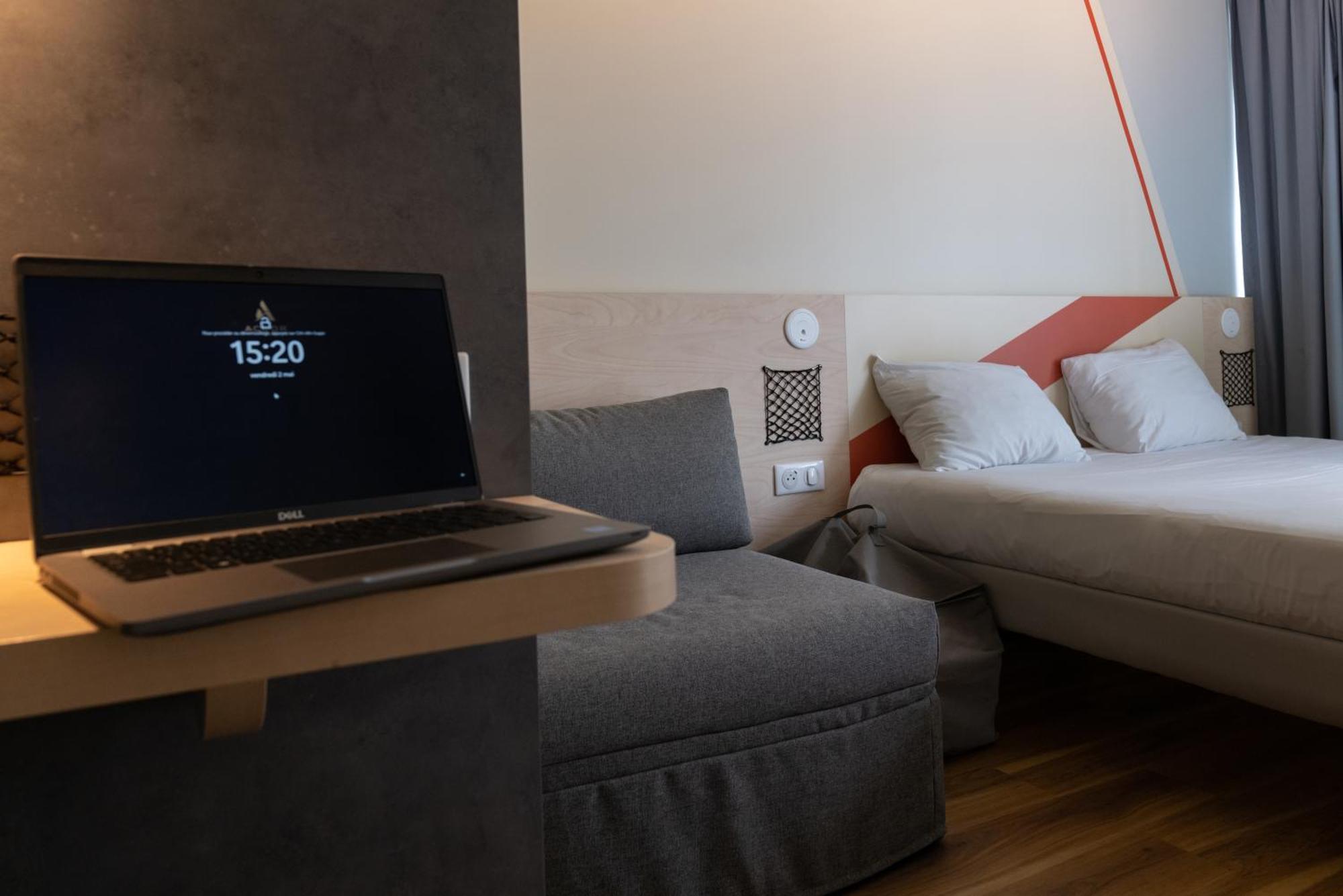 Standard Double Room One Double Bed Sofa