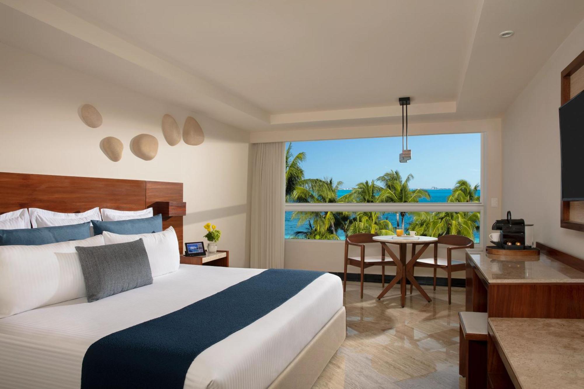King Room Partial Ocean View