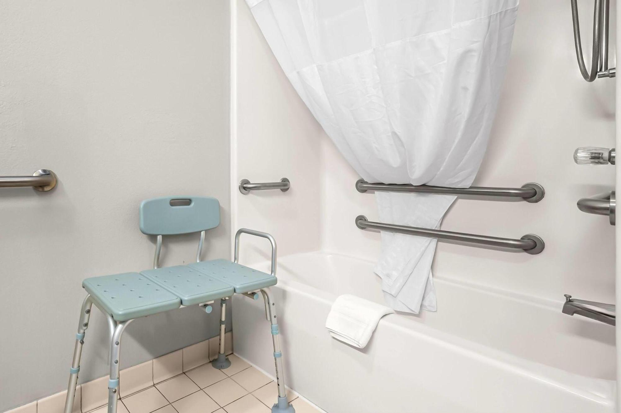 King Room Disability Access or Non-Smoking