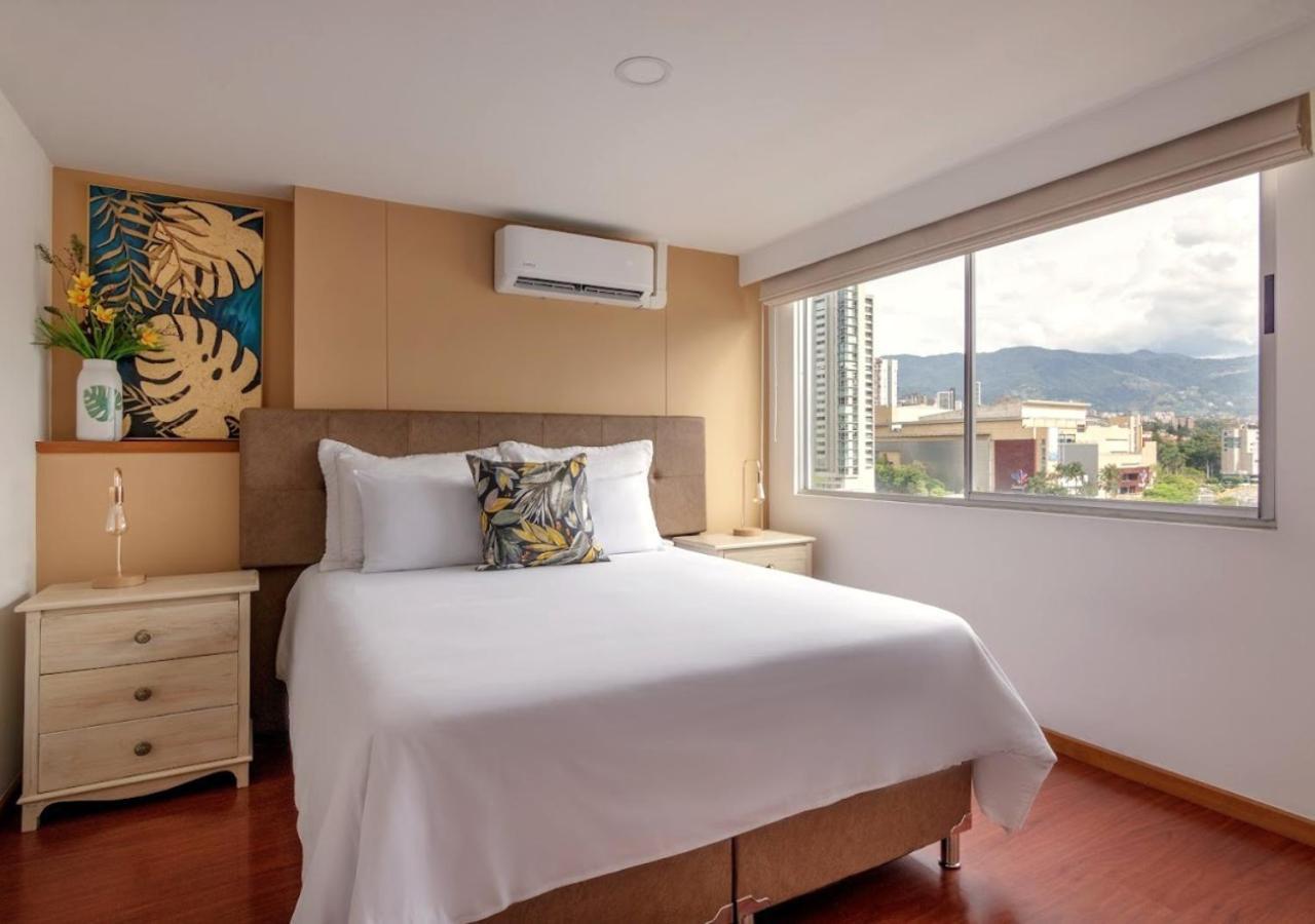 Deluxe One-Bedroom Apartment with City View