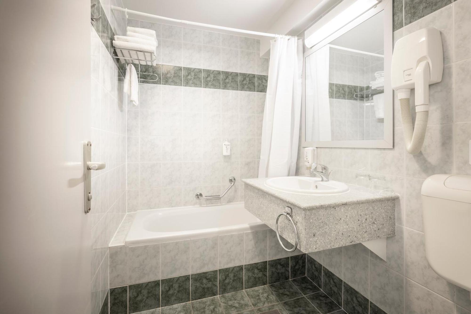Superior Two-Bedroom Apartment