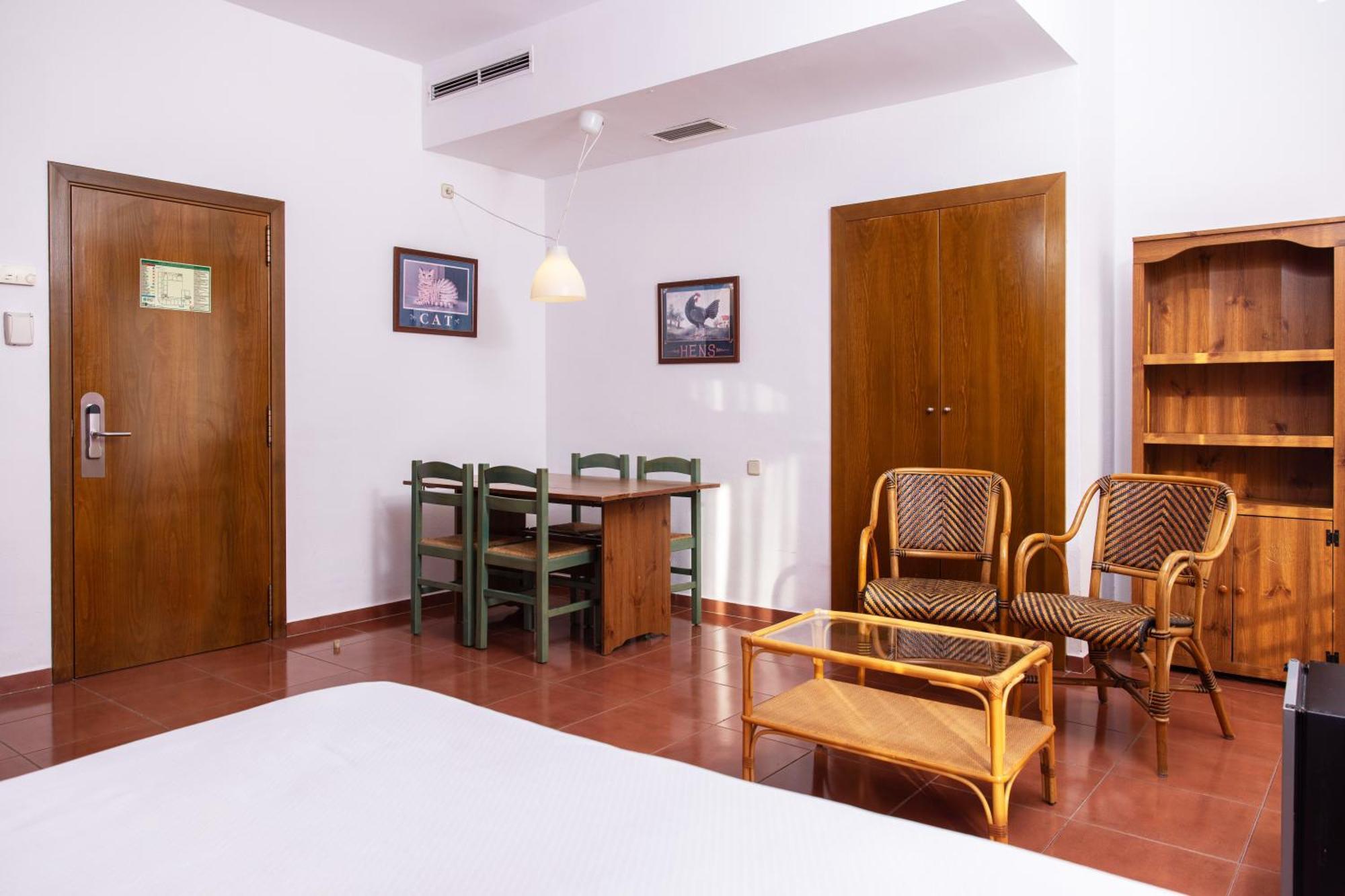 Duplex Room,1672561360:JPEG
