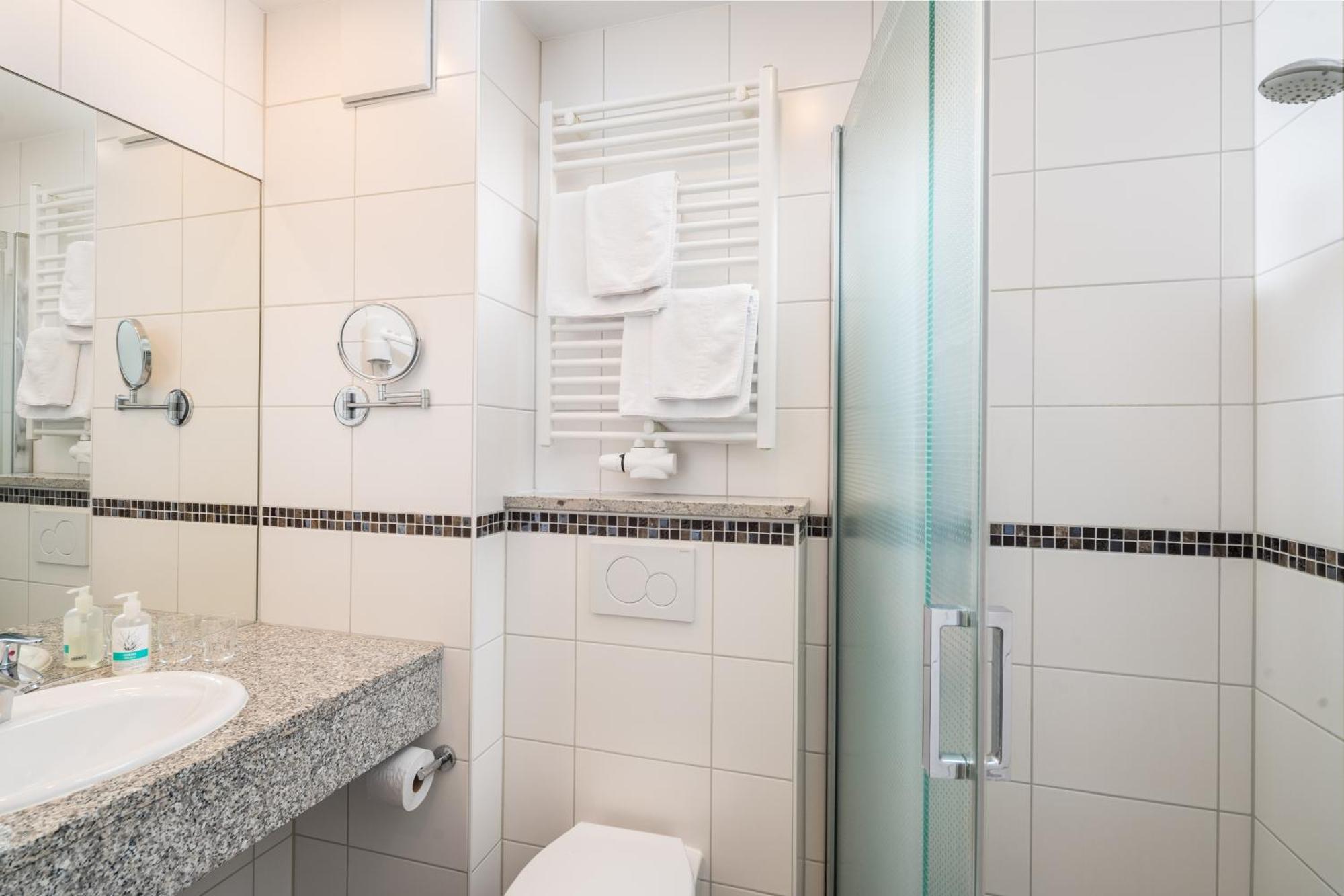 Dreibettzimmer