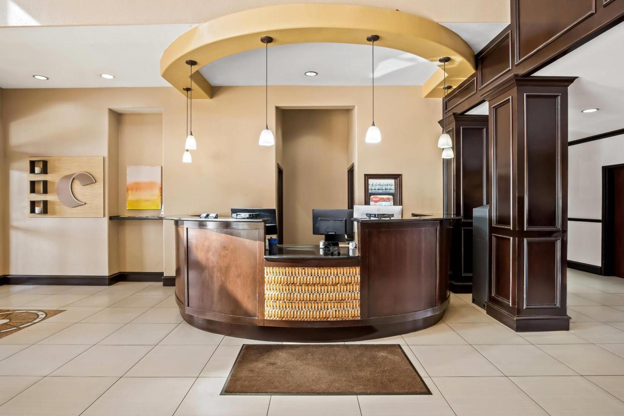 King Suite Accessible or Non-Smoking