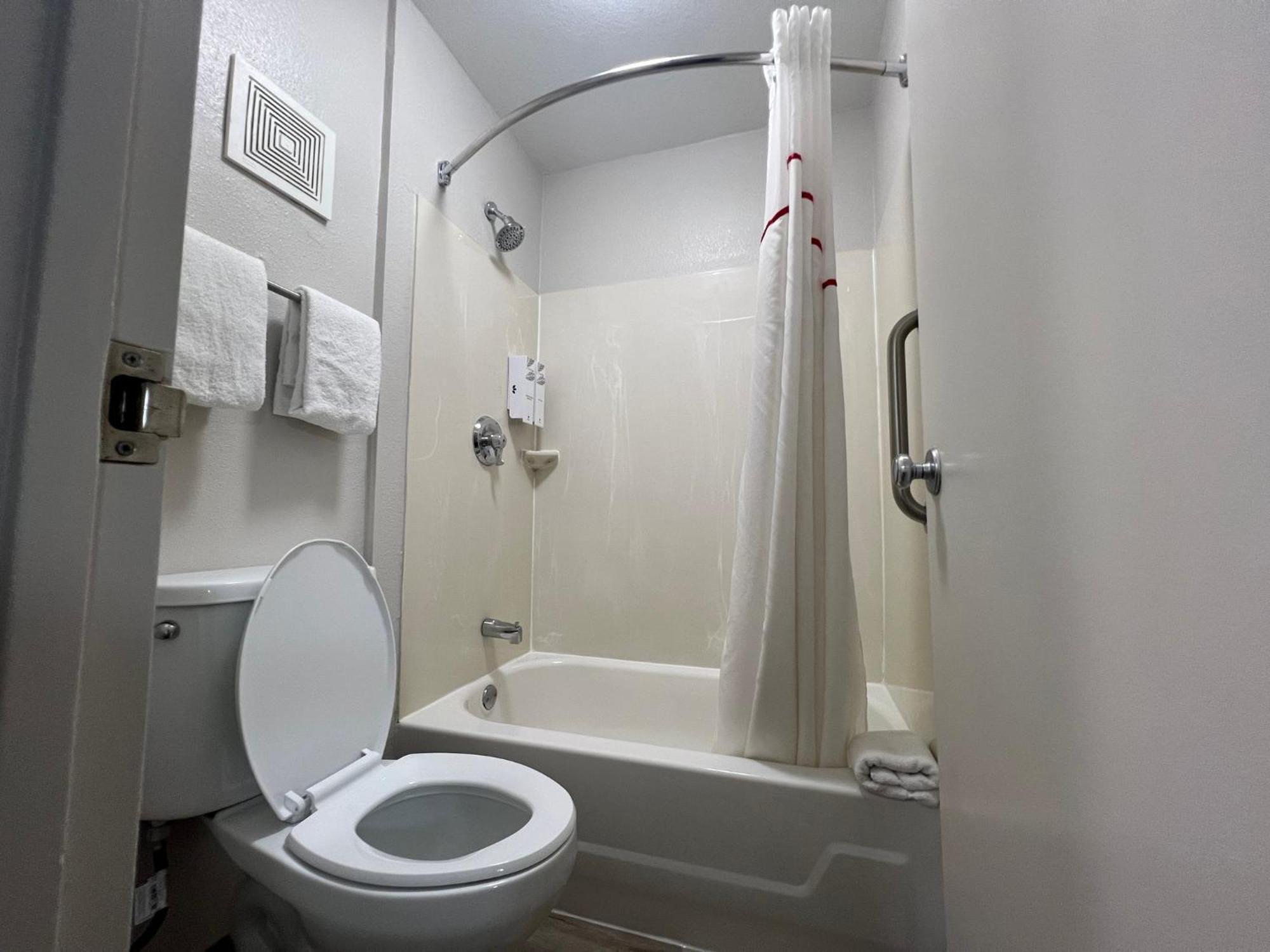 Superior King Room Smoke Free