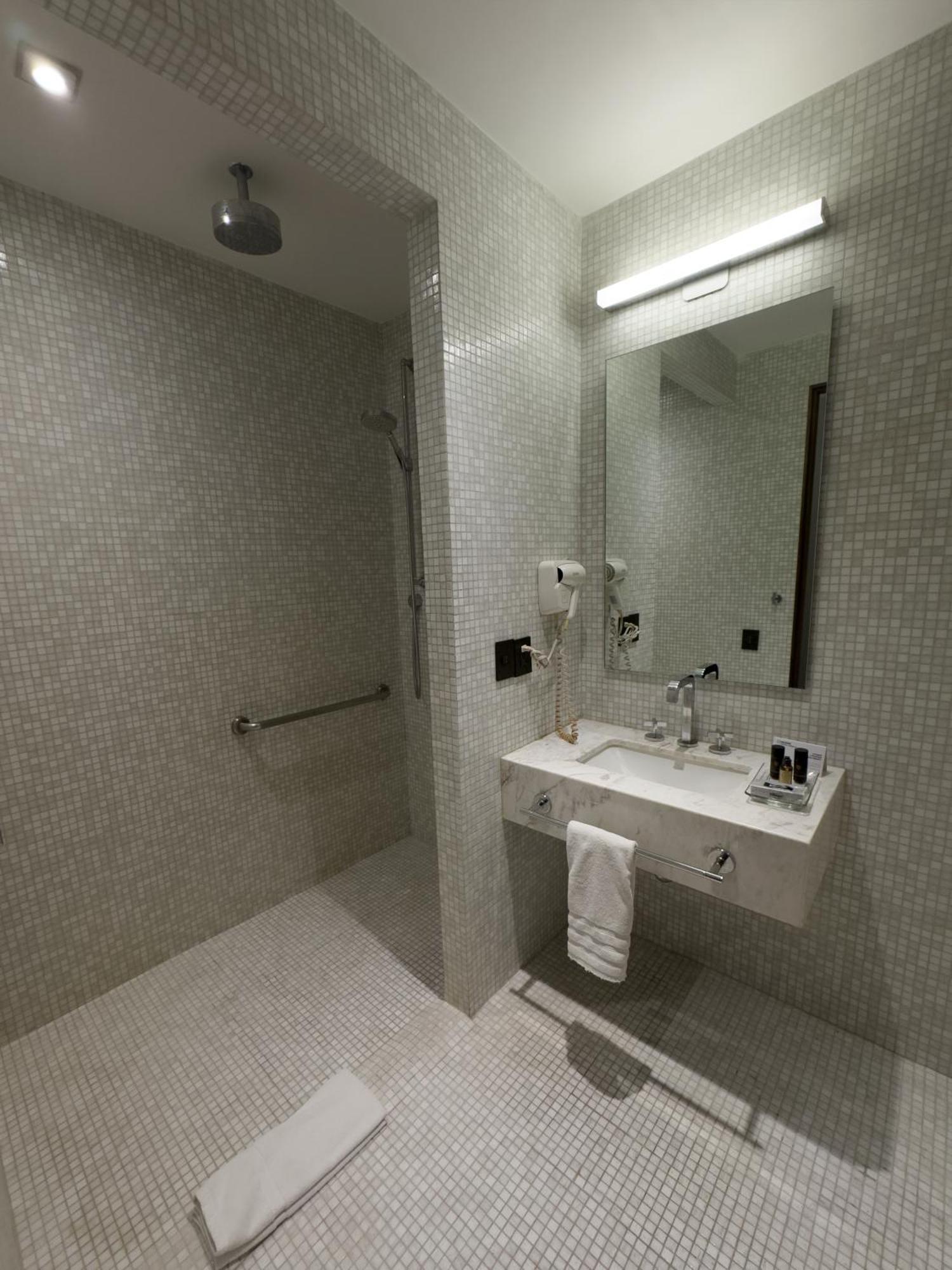 Deluxe King Room,1771644328:JPEG