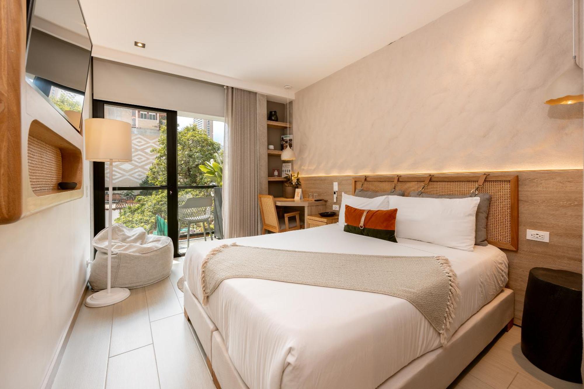 Queen Room