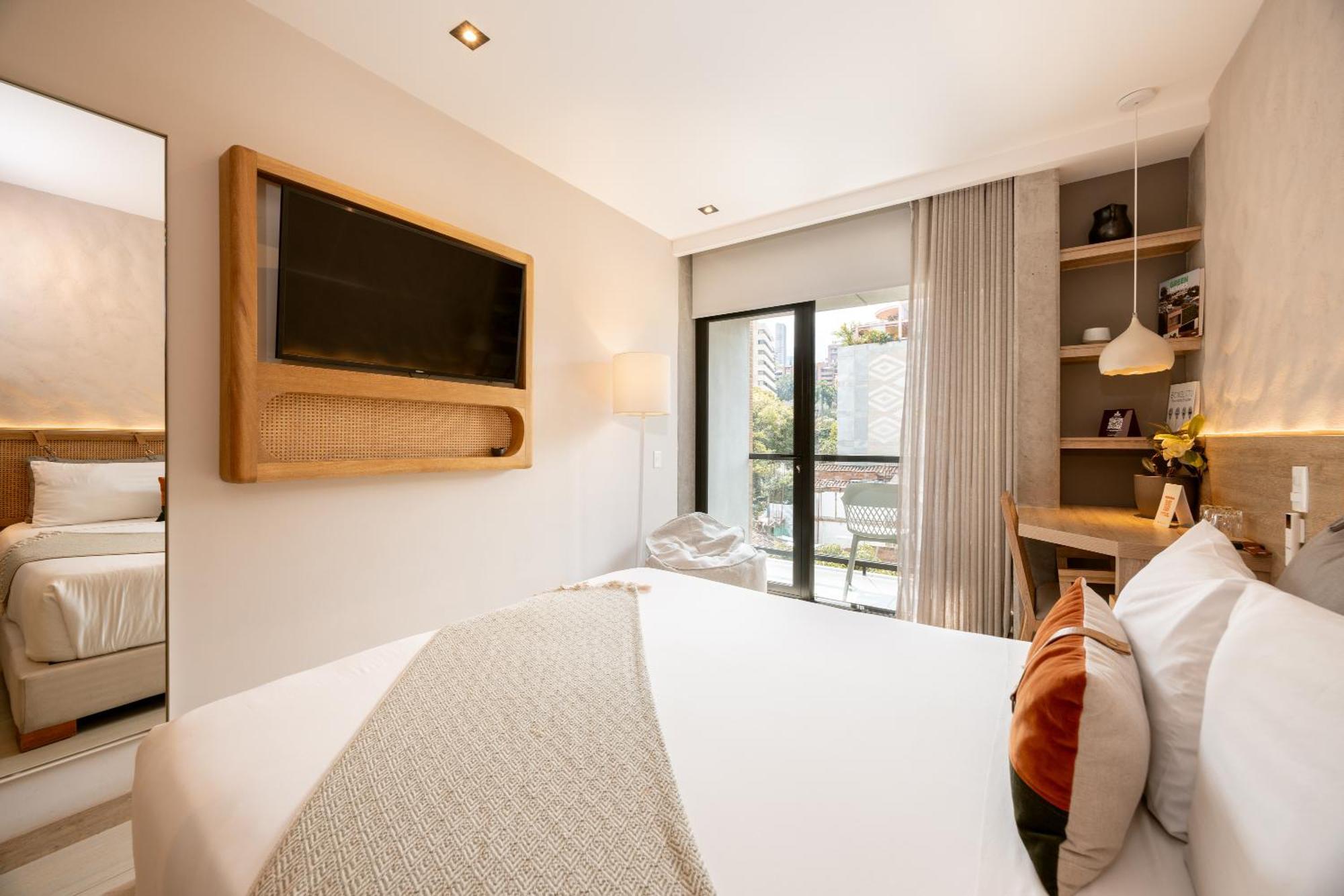 Queen Room