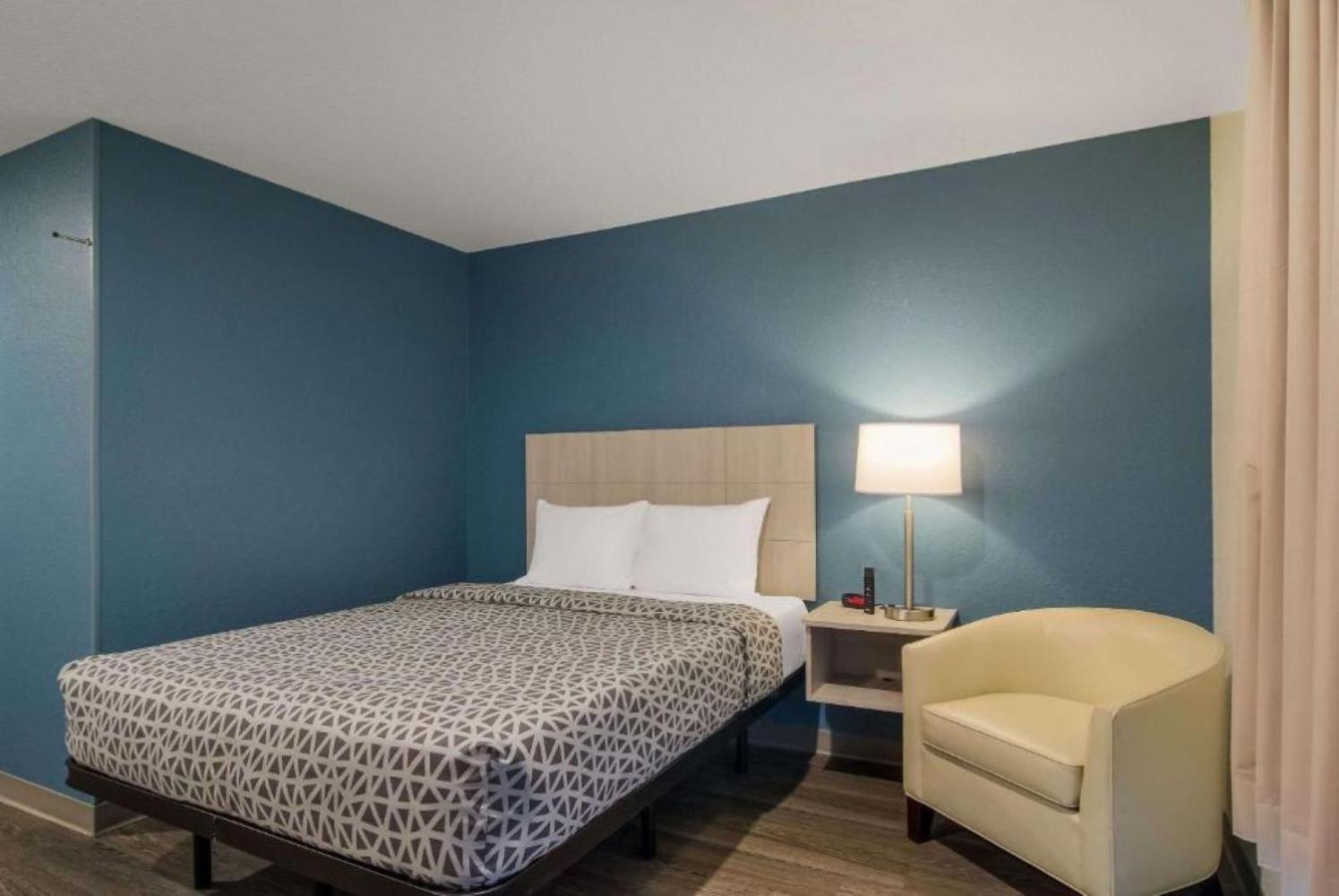 QUEEN SUITE
