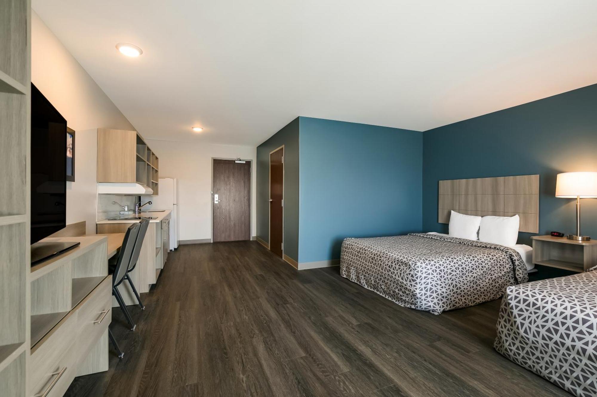 QUEEN SUITE TWO QUEEN BEDS ACCESSIBLE
