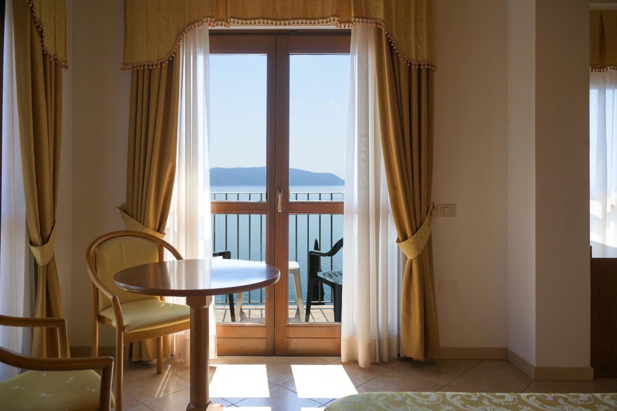 Twin Room Balcony or Terrace Lake View,1673658472:JPEG