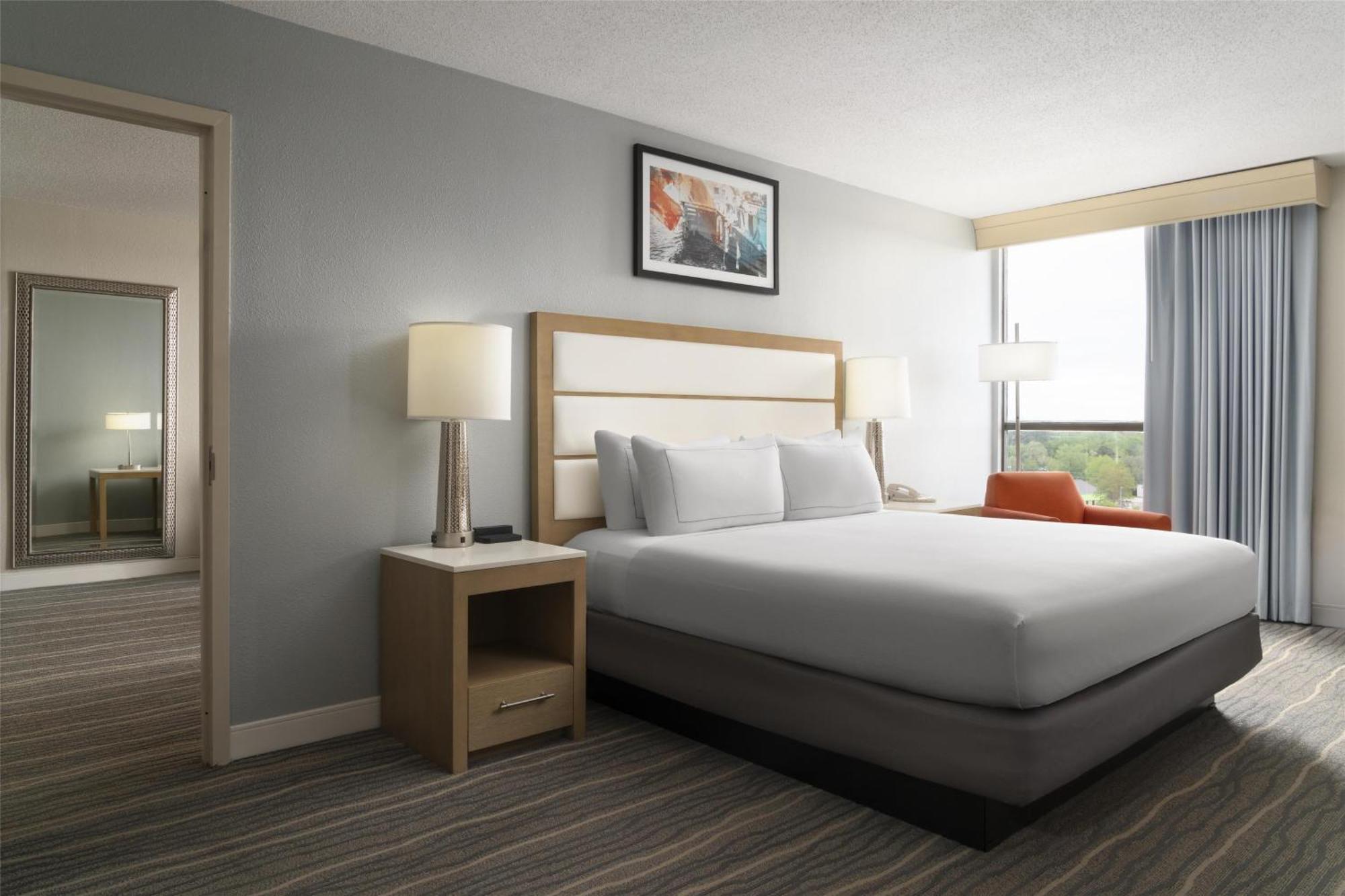 Presidential King Suite - Non-Smoking