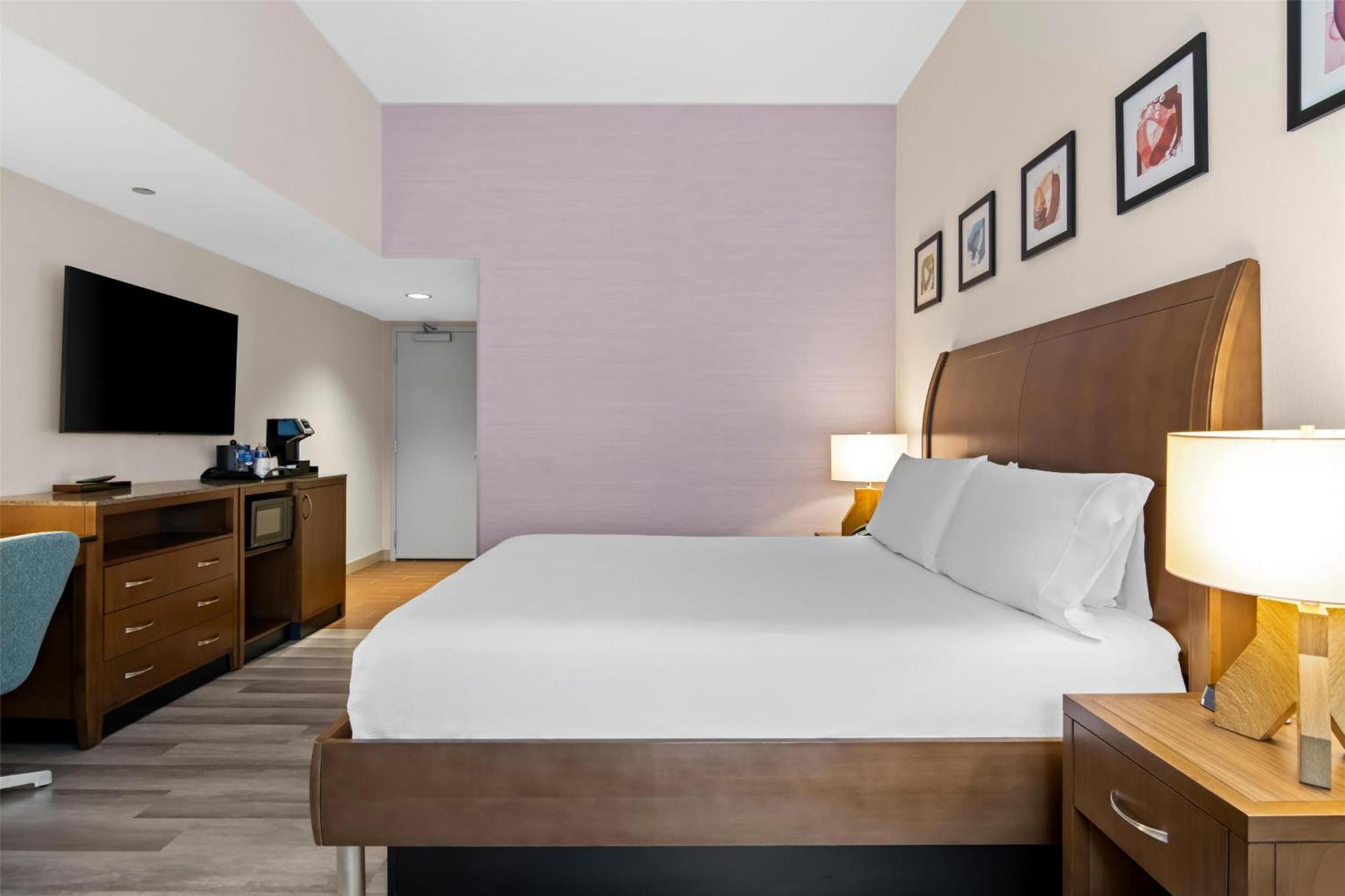 King Room Partial River View