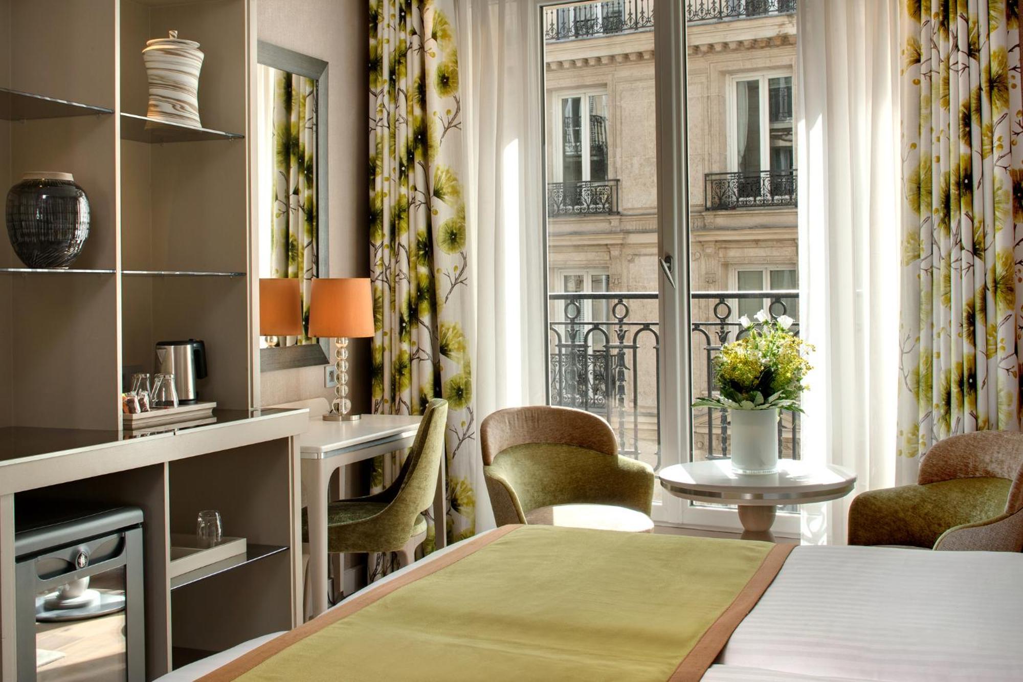 Privilege Room