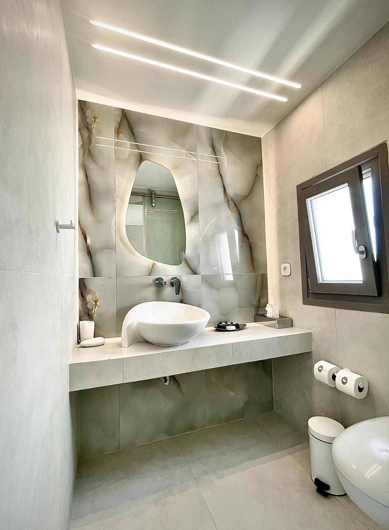 Ocean View Grand Terrace Suite Spa Bath