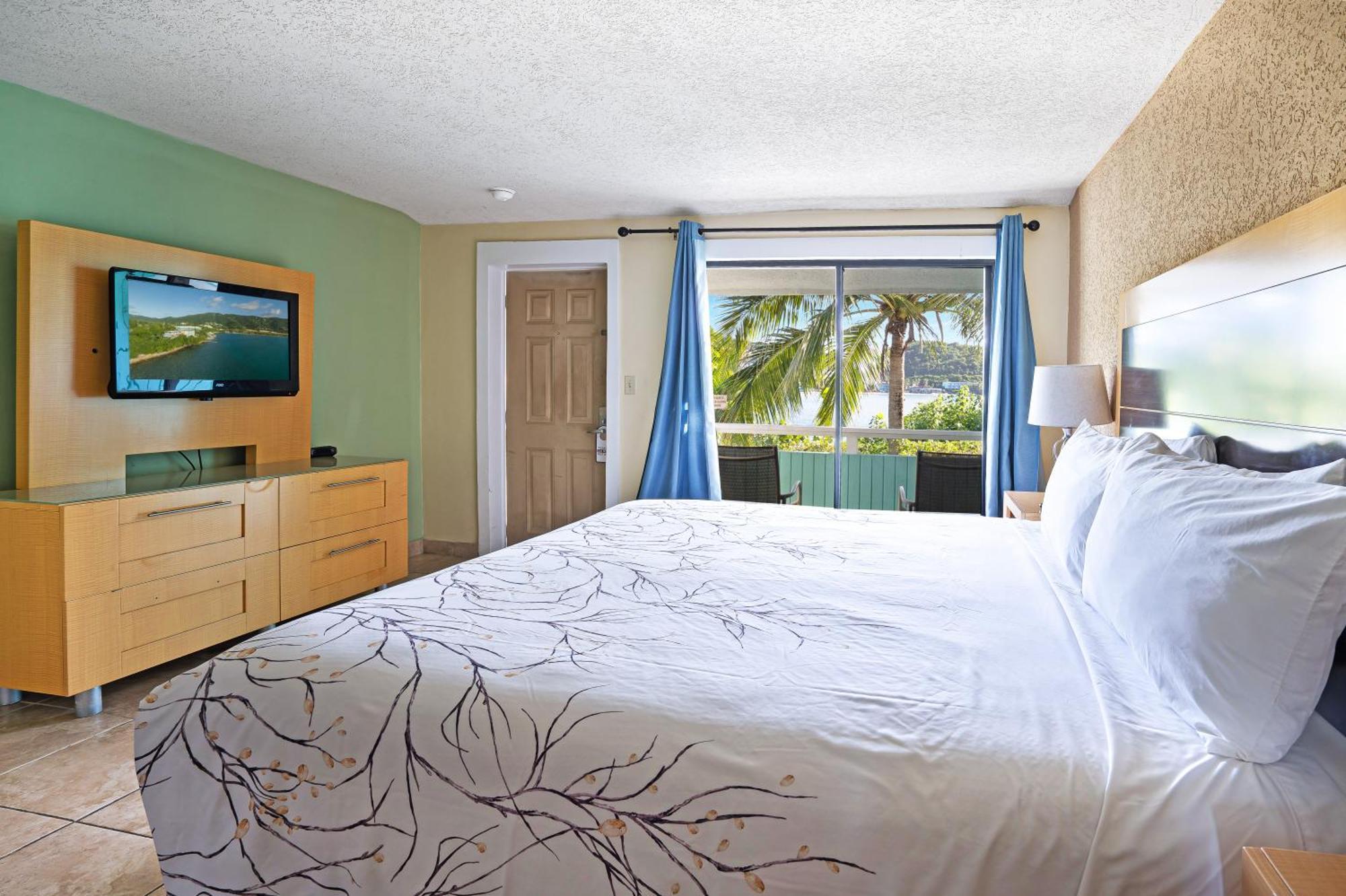 Ocean View Cottage King Bed