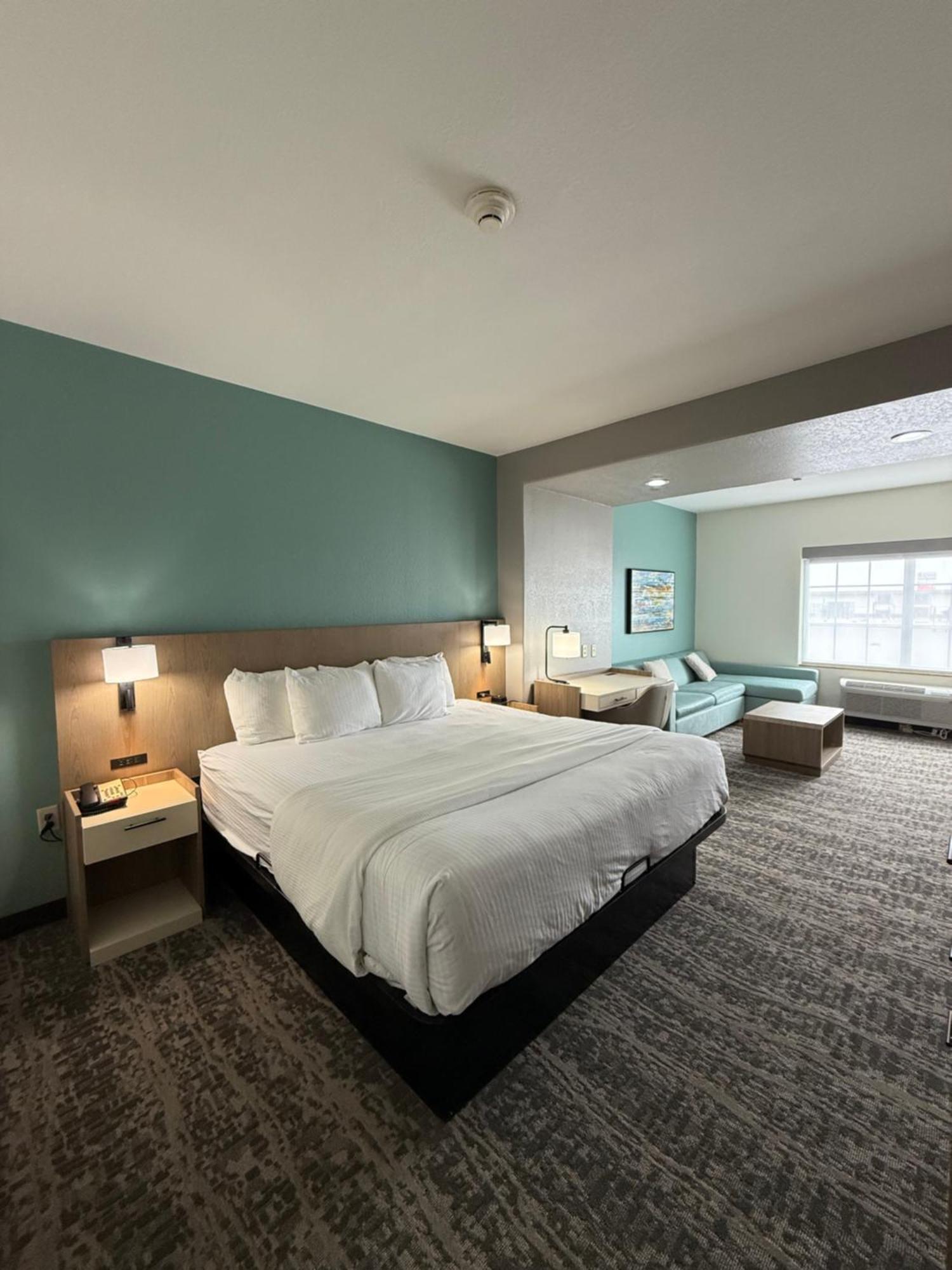 Executive King Room