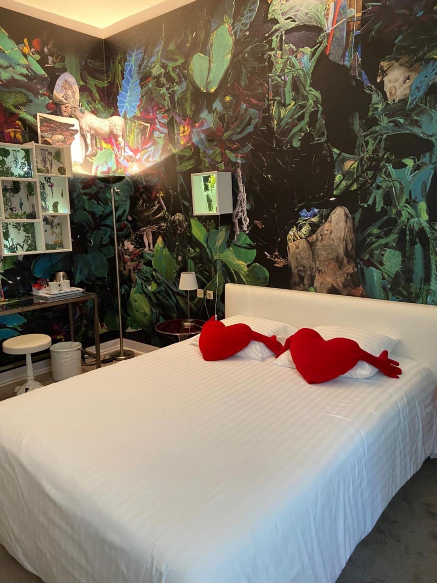 Standard Double or Twin Room Intimity