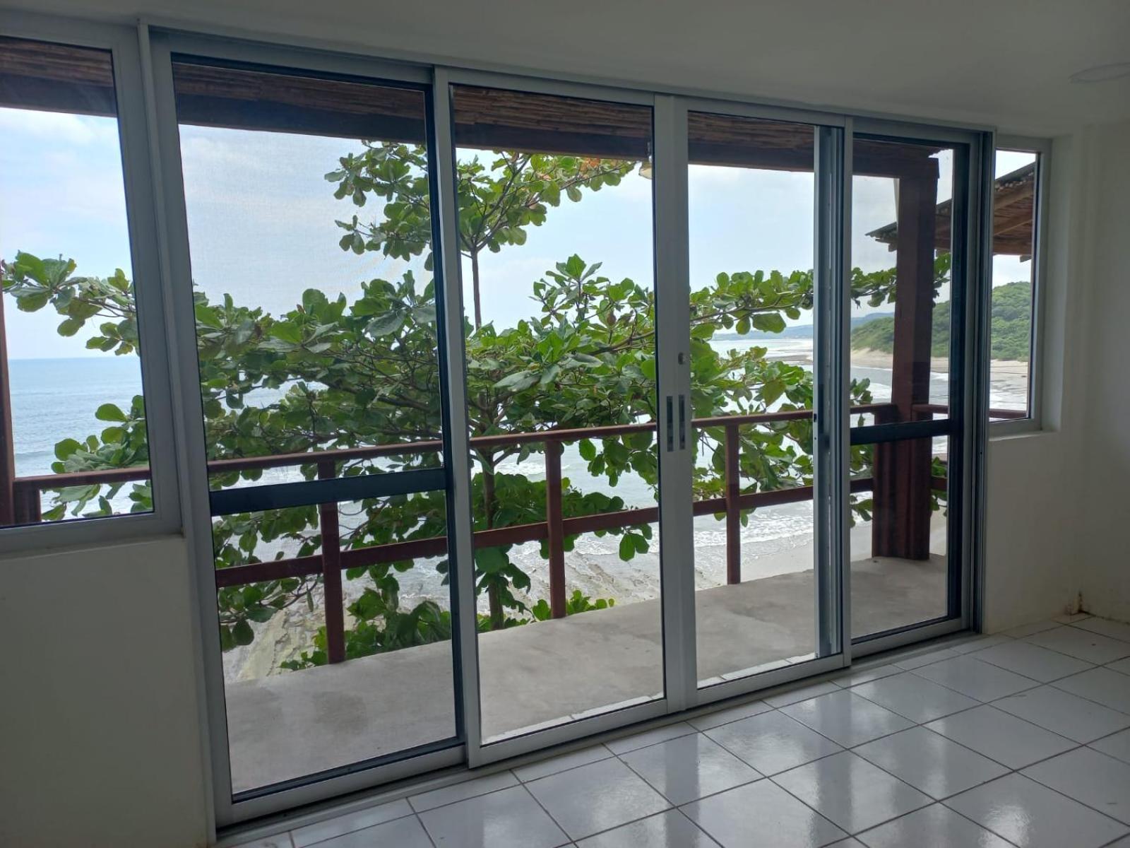 Studio Apartment Sea View