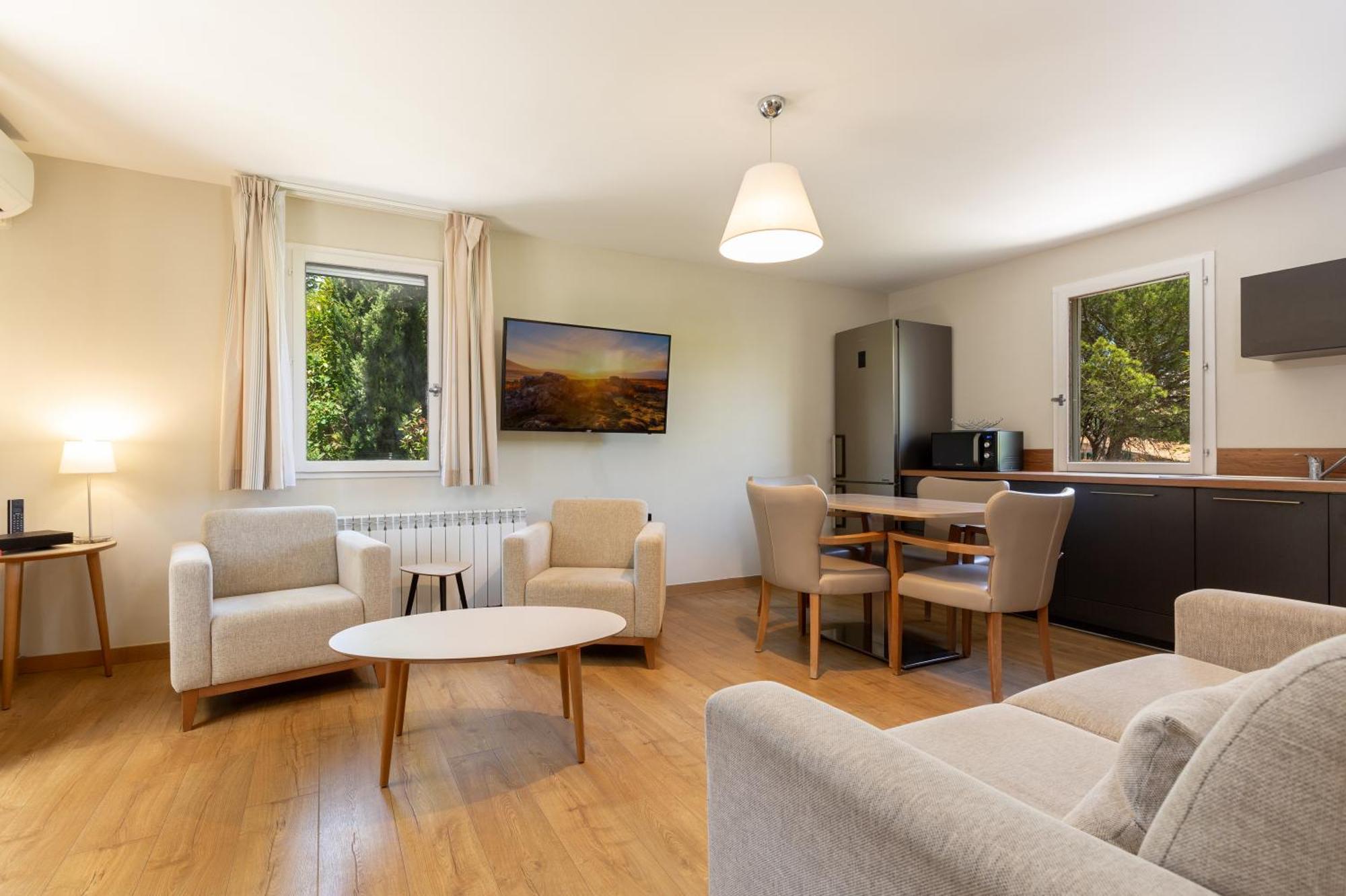 One-Bedroom Villa