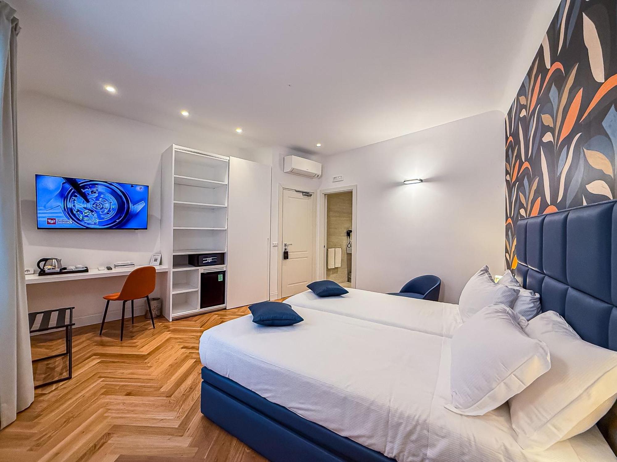 Deluxe Double or Twin Room City View Annex Building