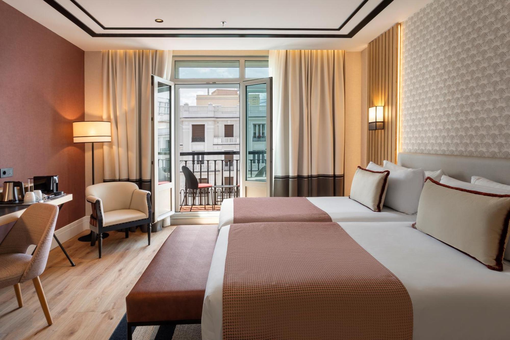 Superior Double Room Balcony,1677171253:JPEG