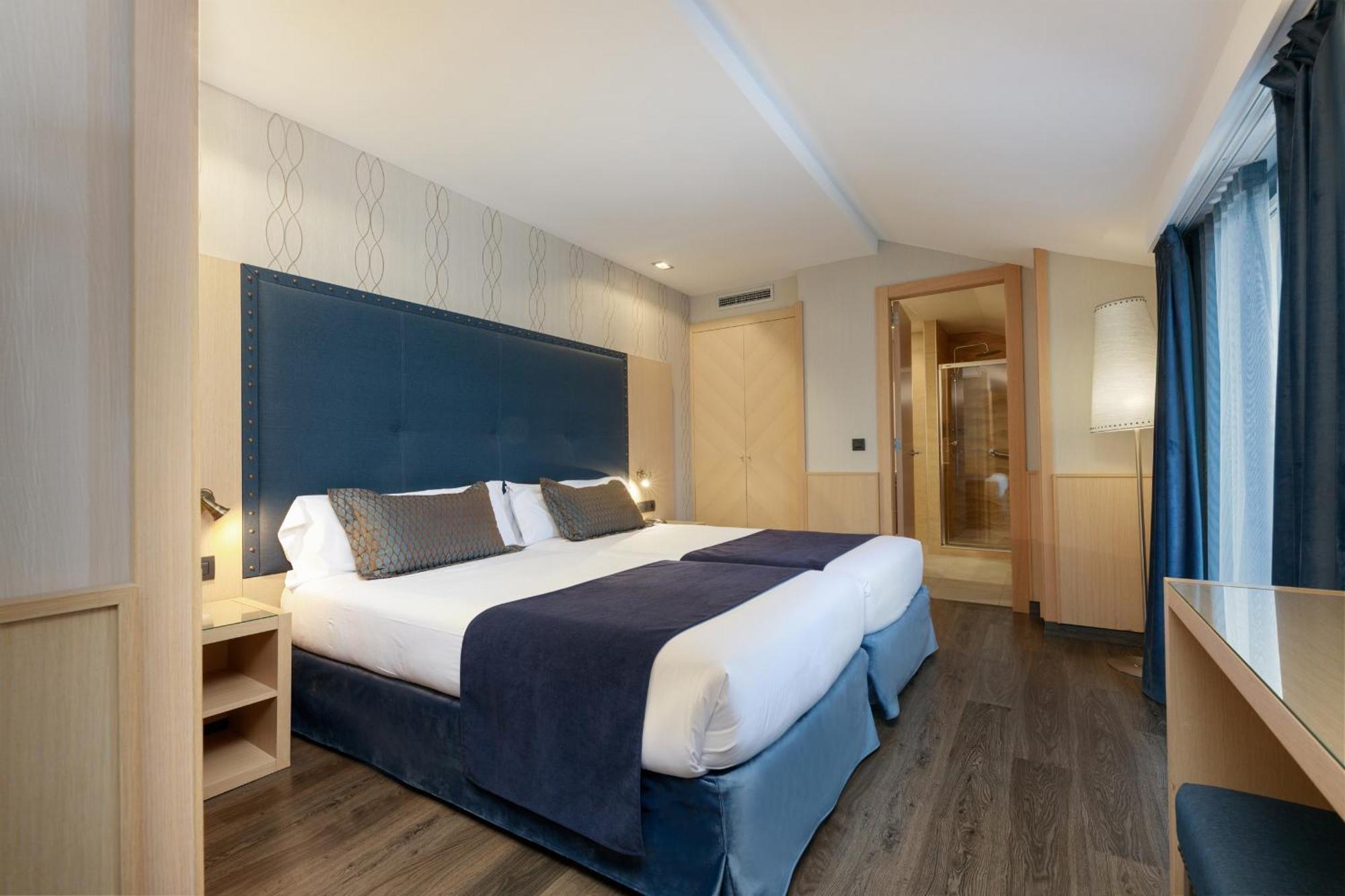 Quadruple Room Terrace