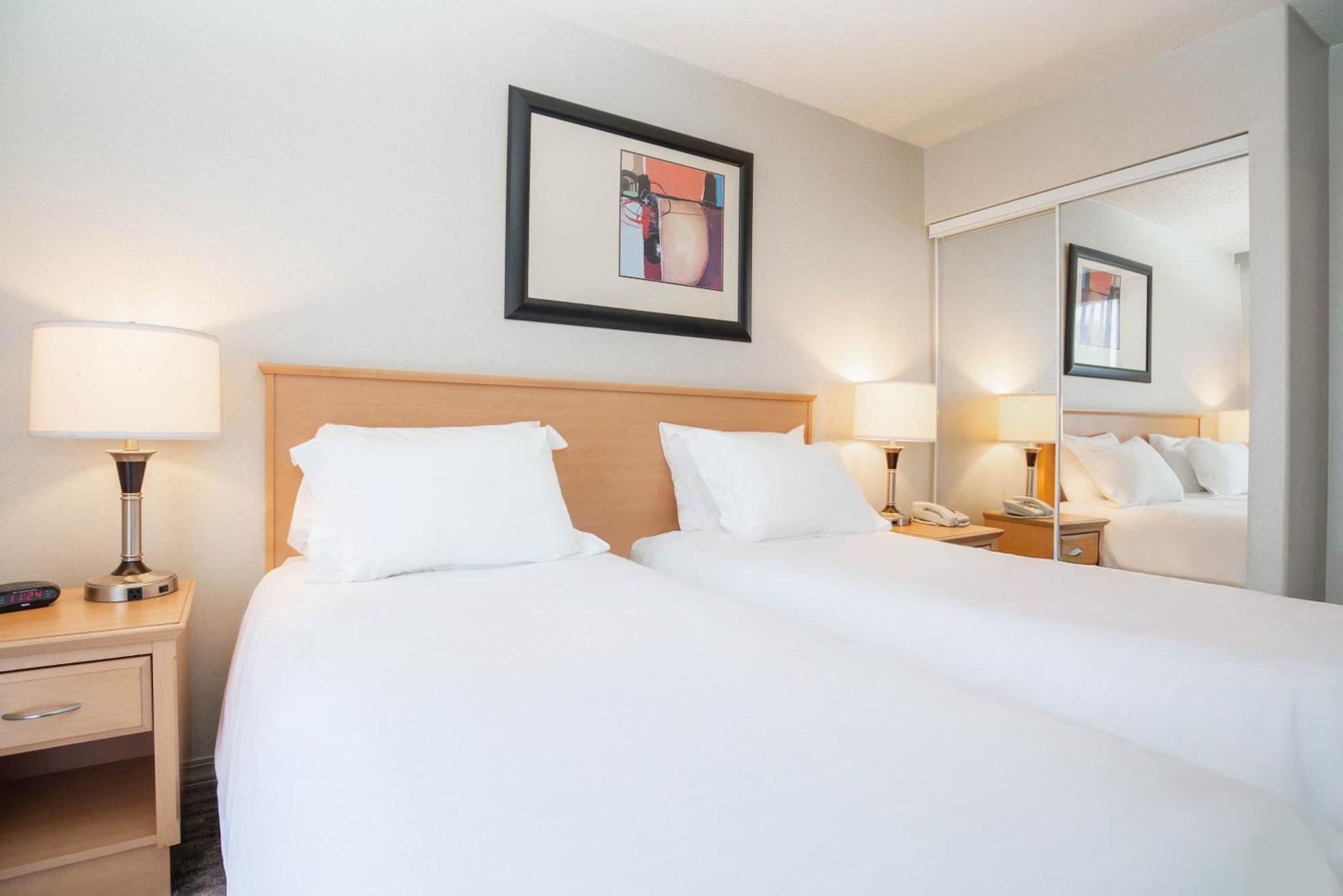 City View Suite 2 Single Beds Sofa Bed Kitchen W or D Balcony