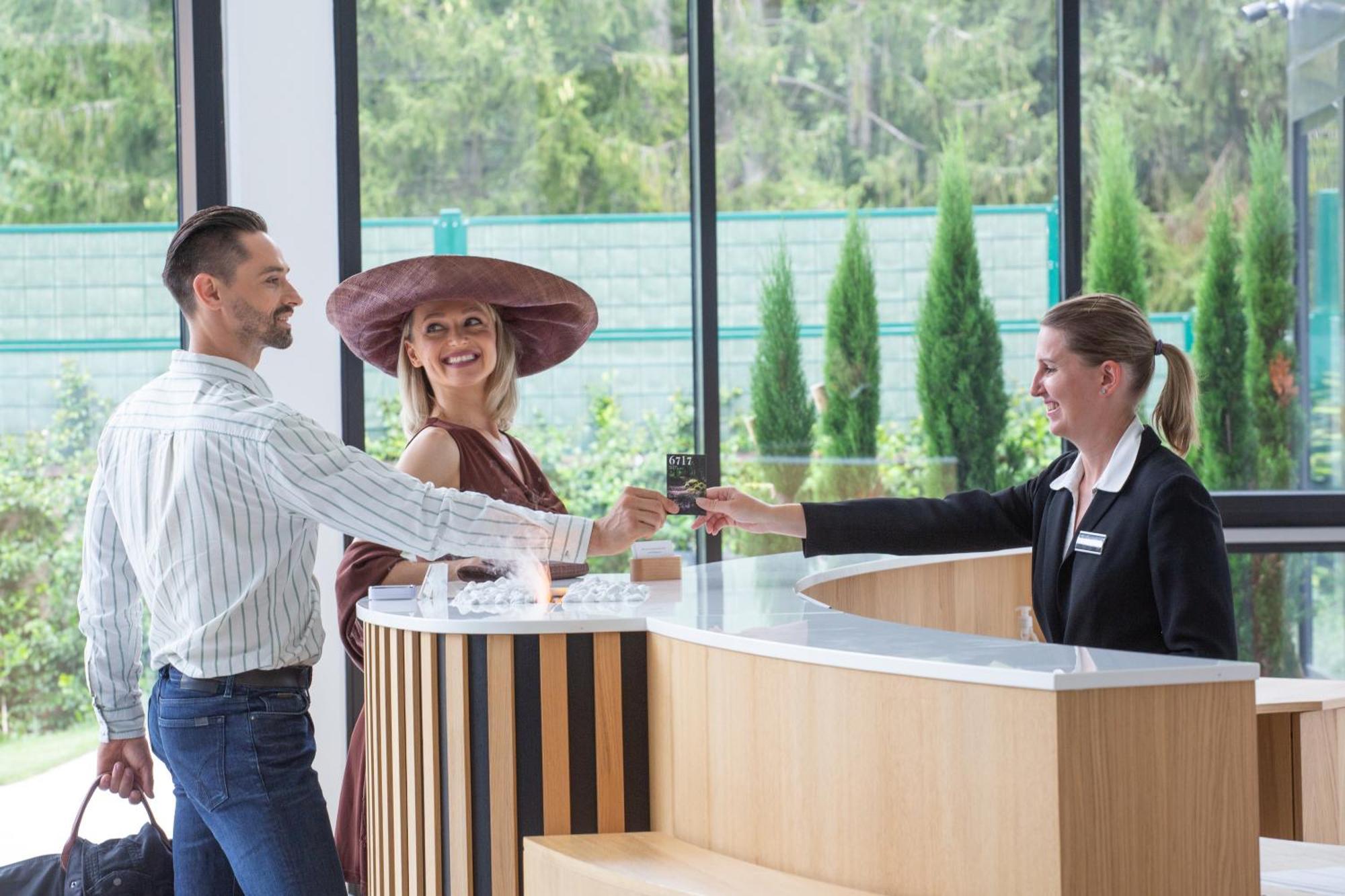 Suite Terrace Spa Access