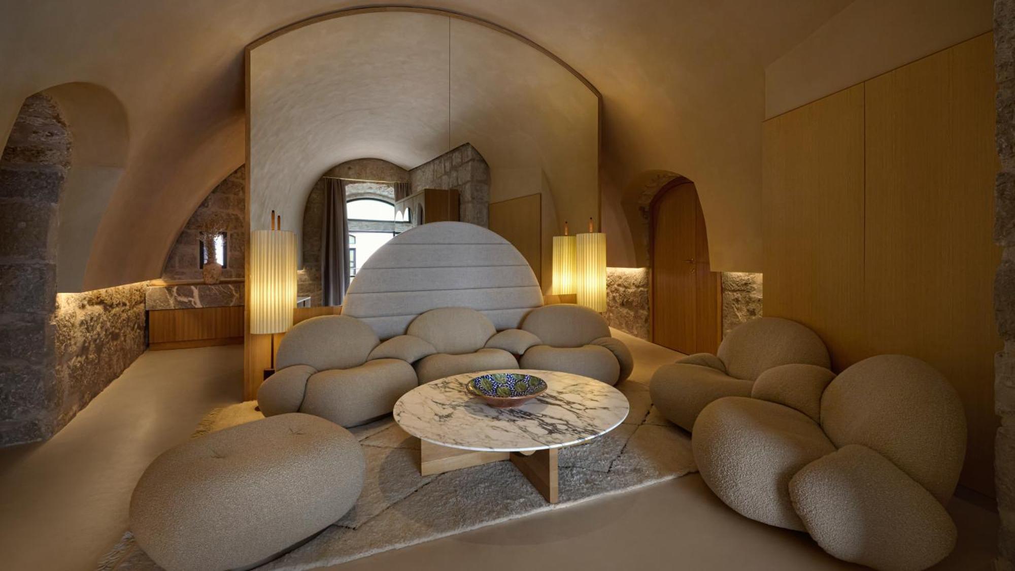 Sky Suite – Fortress View