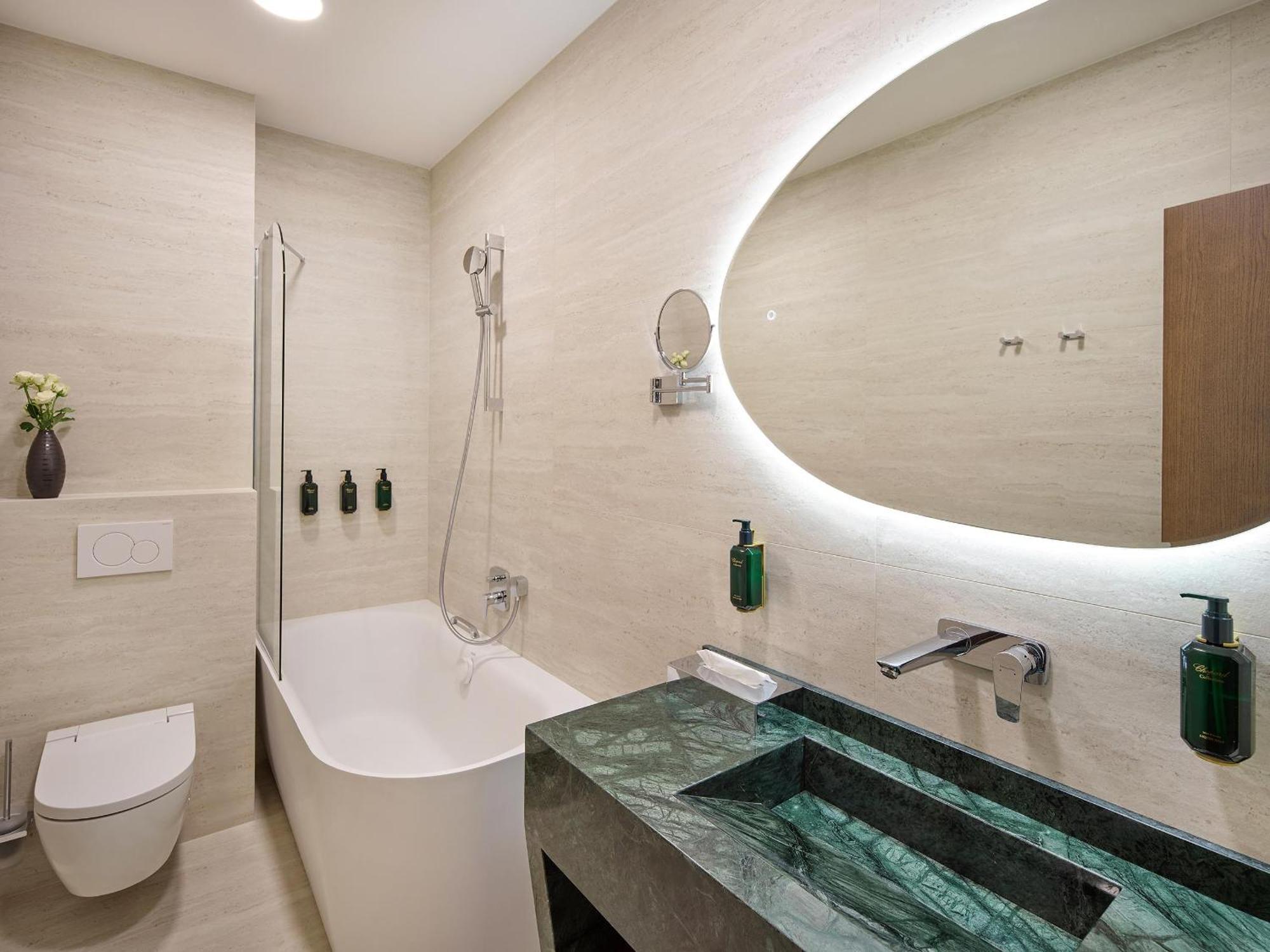 Deluxe Double or Twin Room Balcony