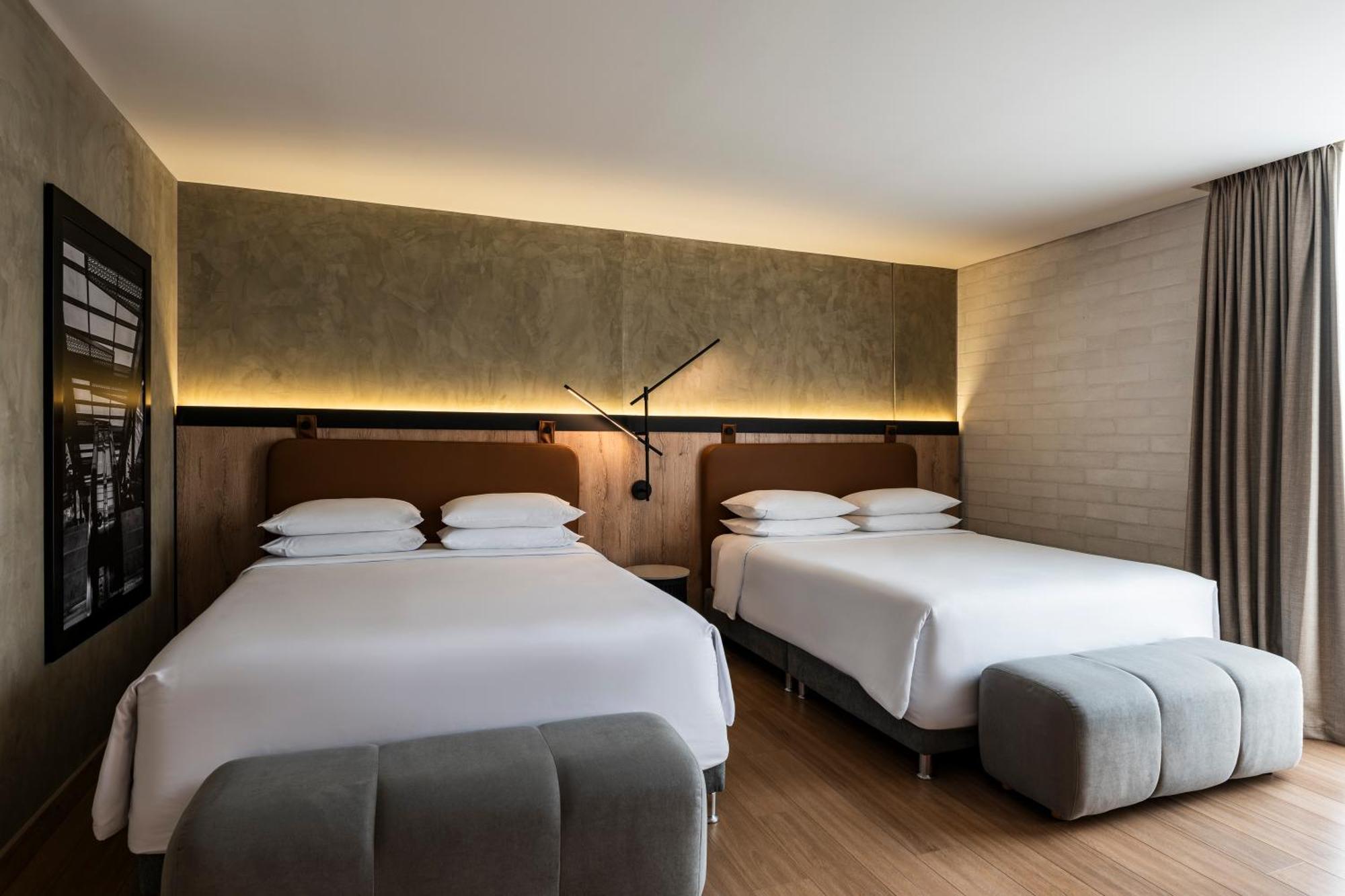 Family Junior Suite City View