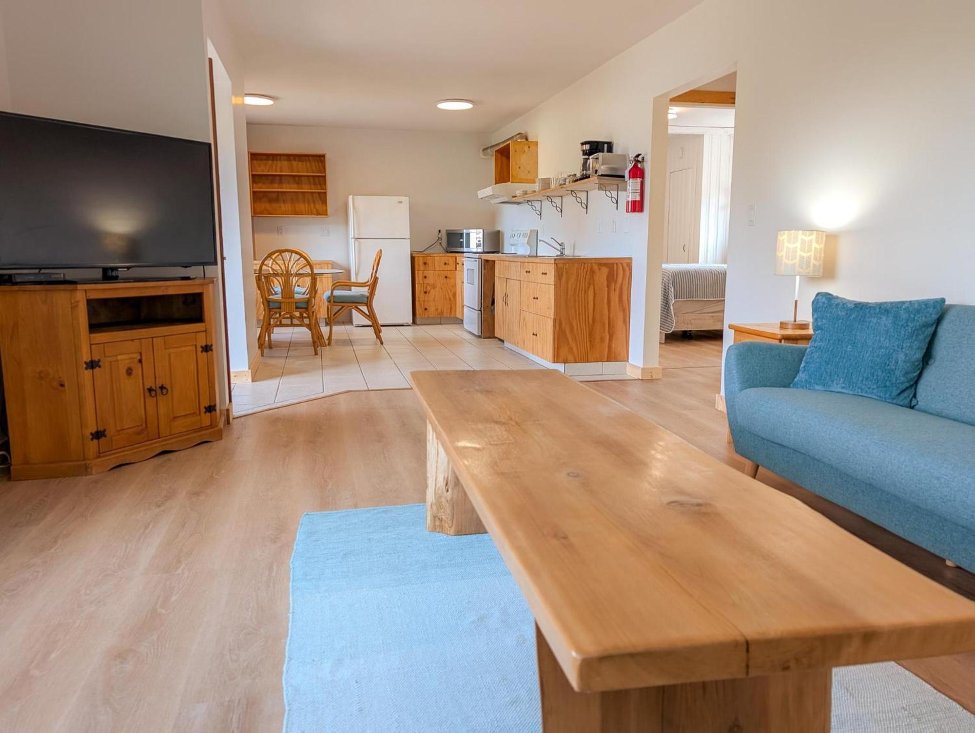 Oceanview Two Bedroom Cottage