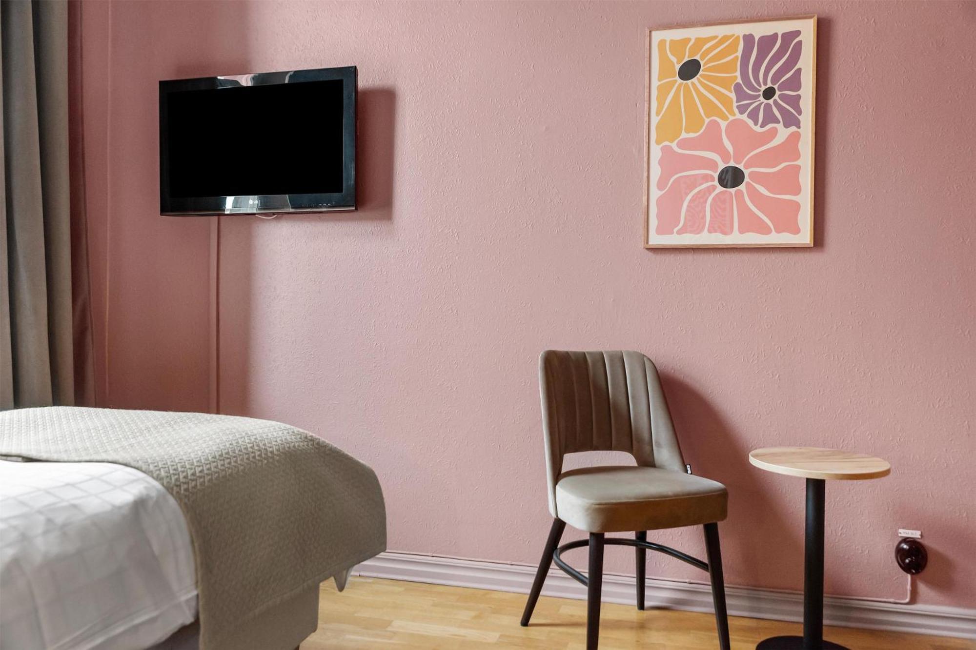 Standard Single Room Non-Smoking