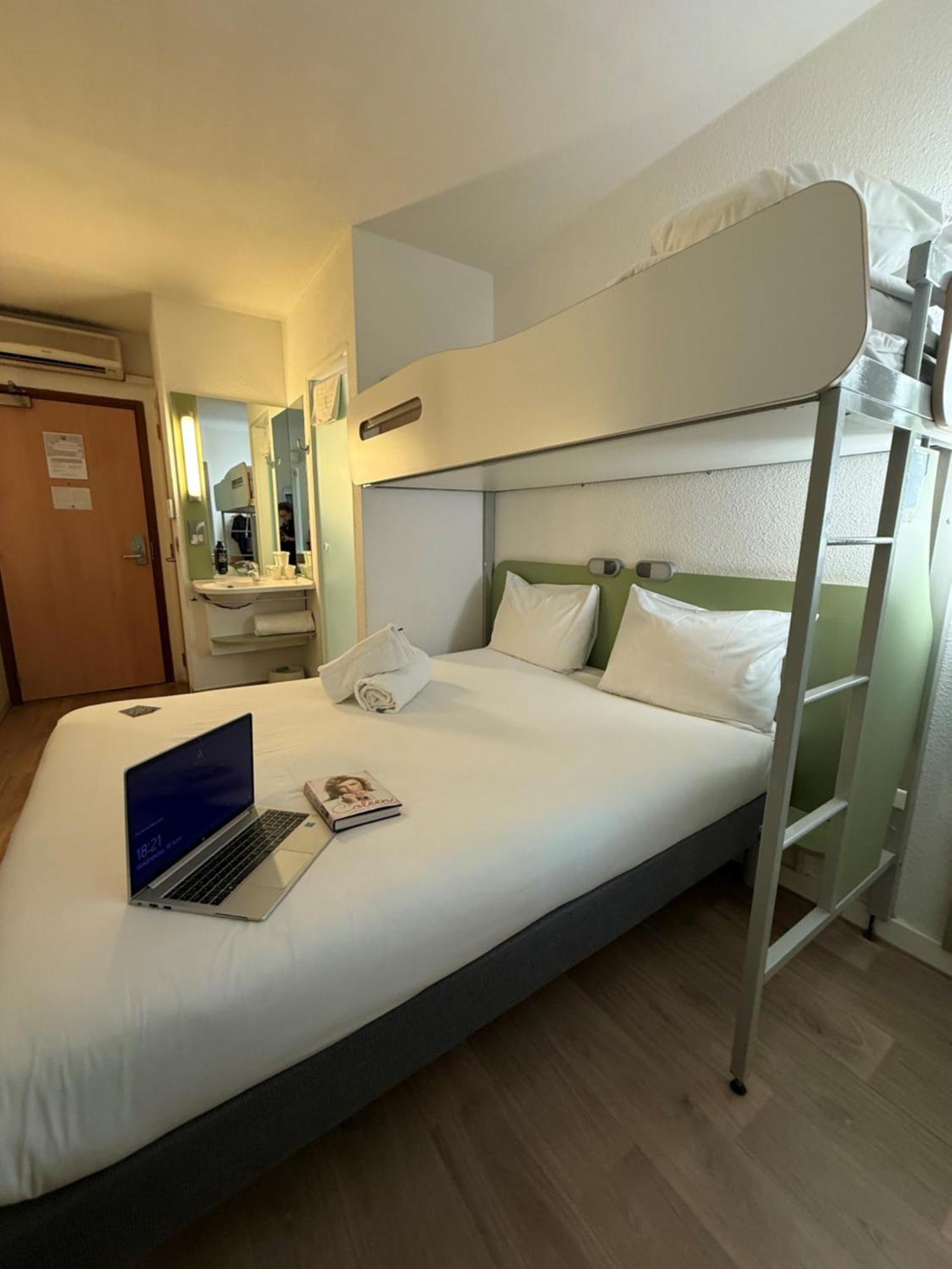 Triple Room One Double Bed One Bunk Bed