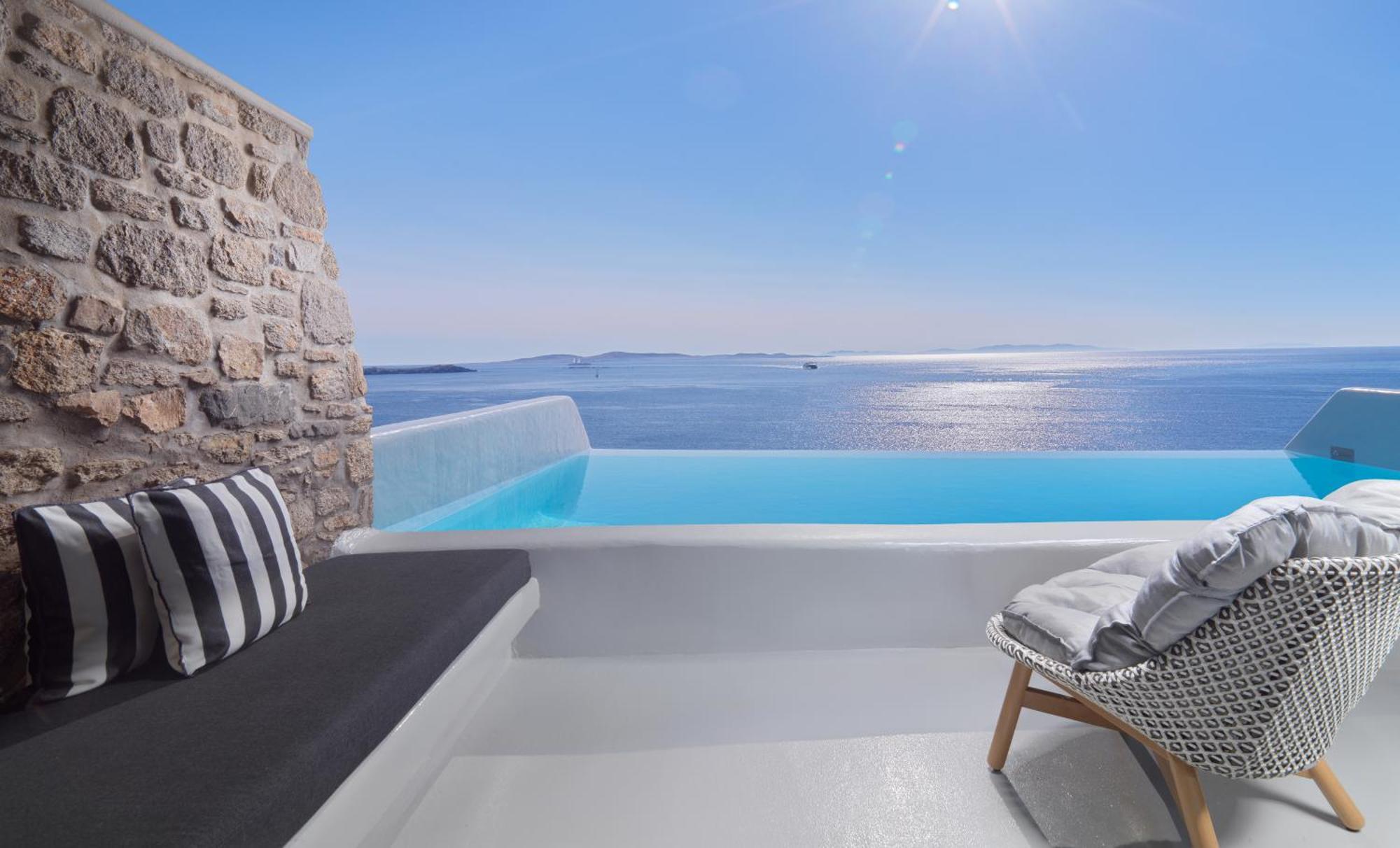 Suíte Júnior com Piscina