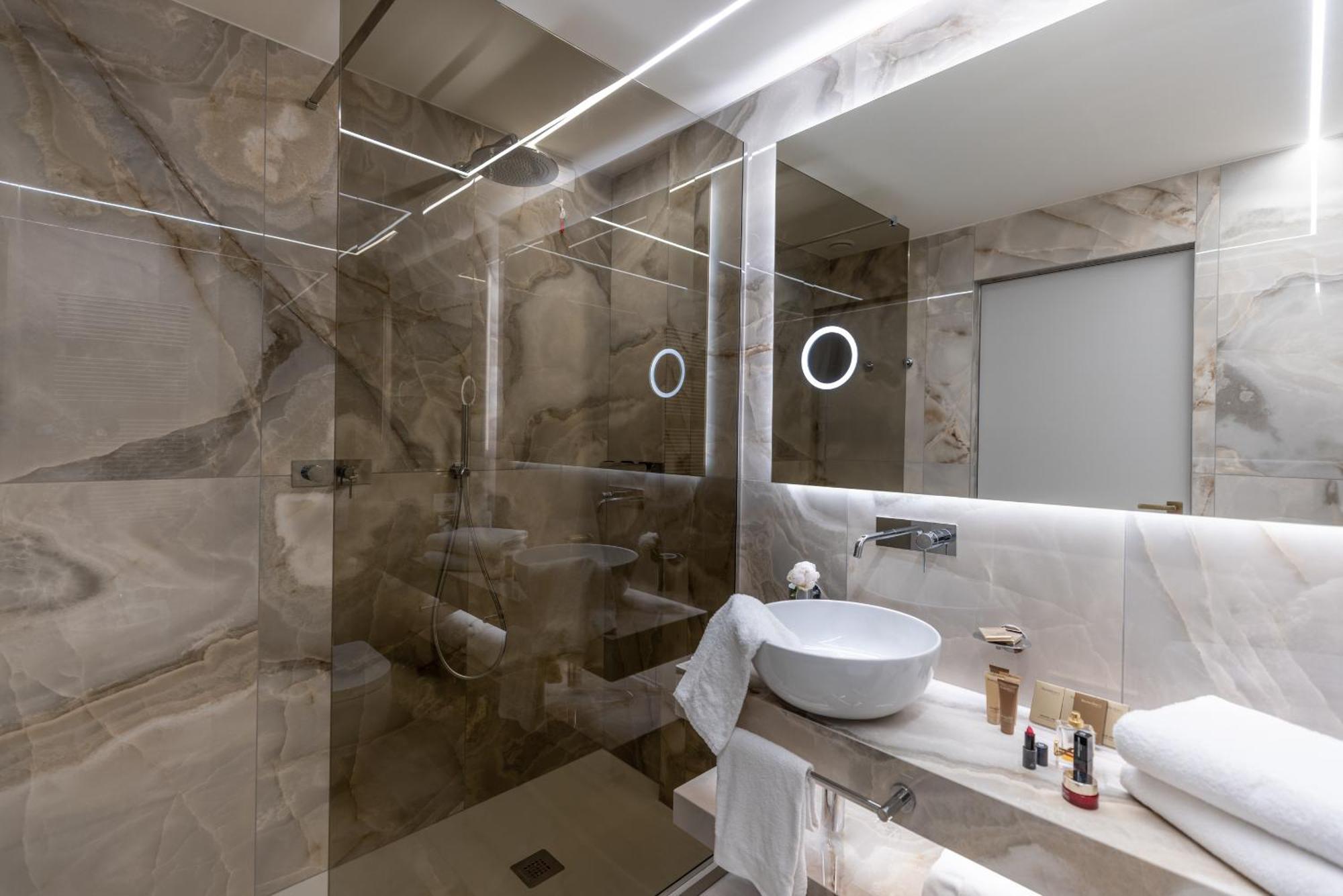 Executive Triple Room