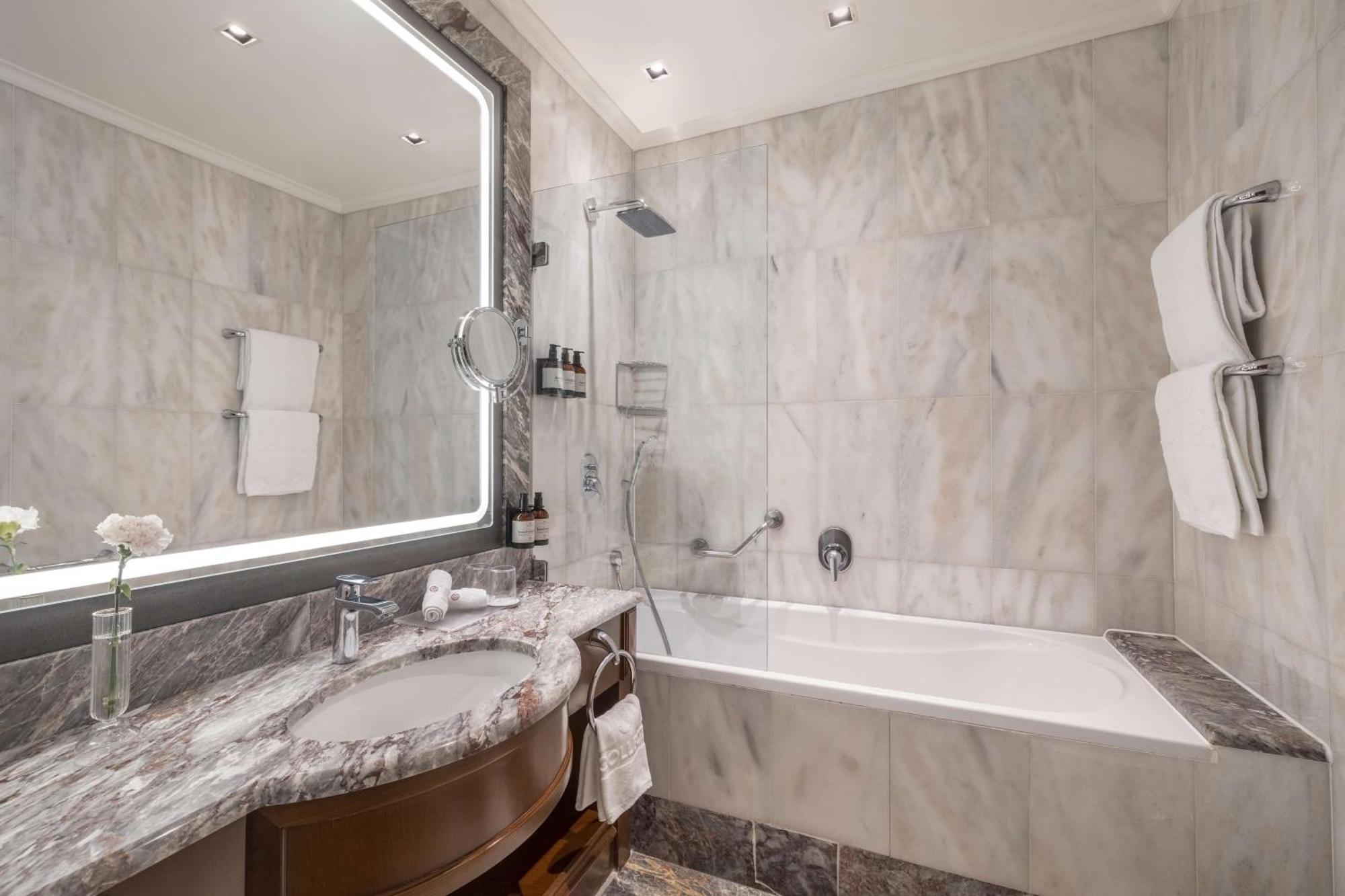 Premium XL Double or Twin Room