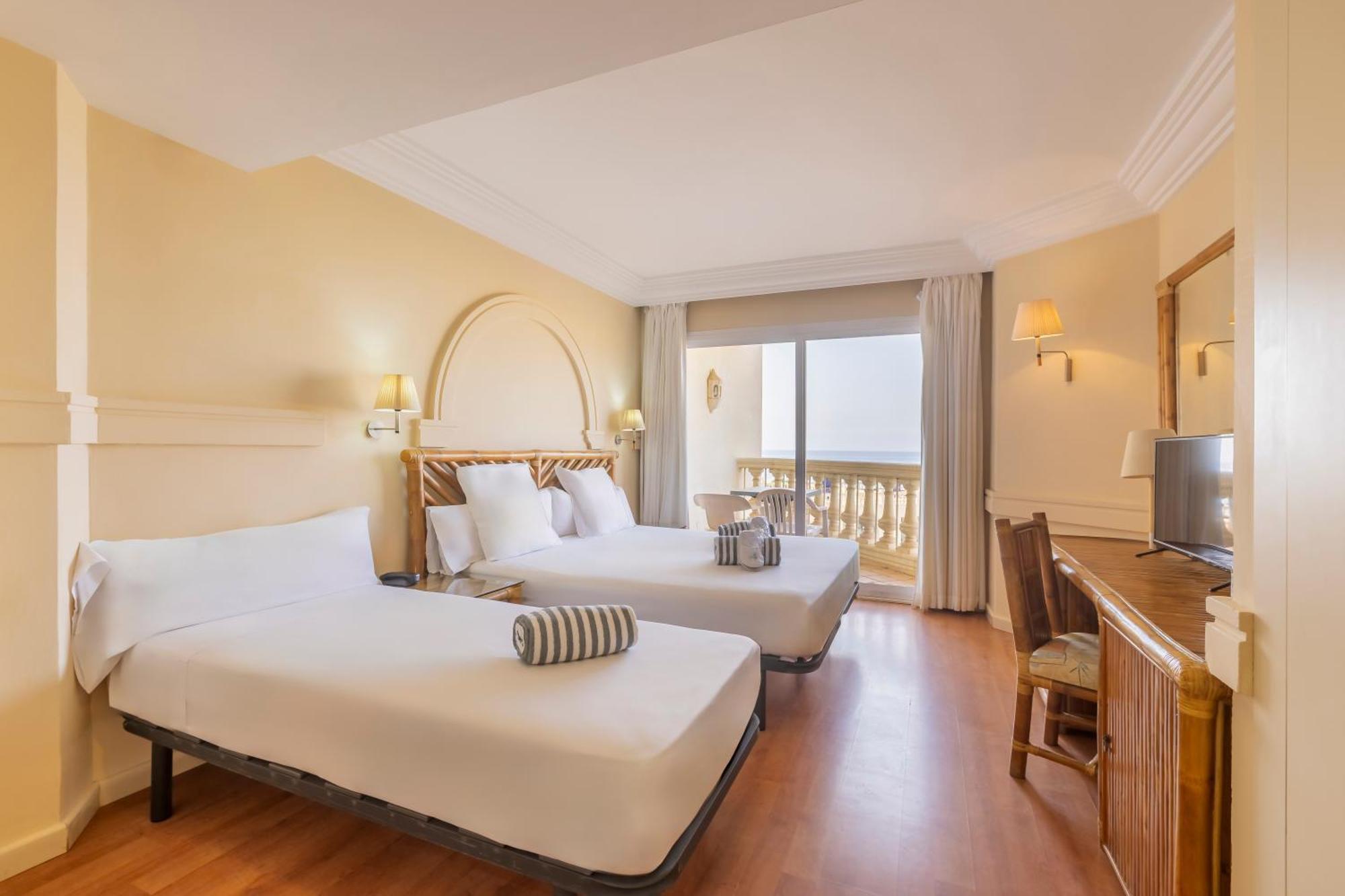 Deluxe Double Room Extra Bed