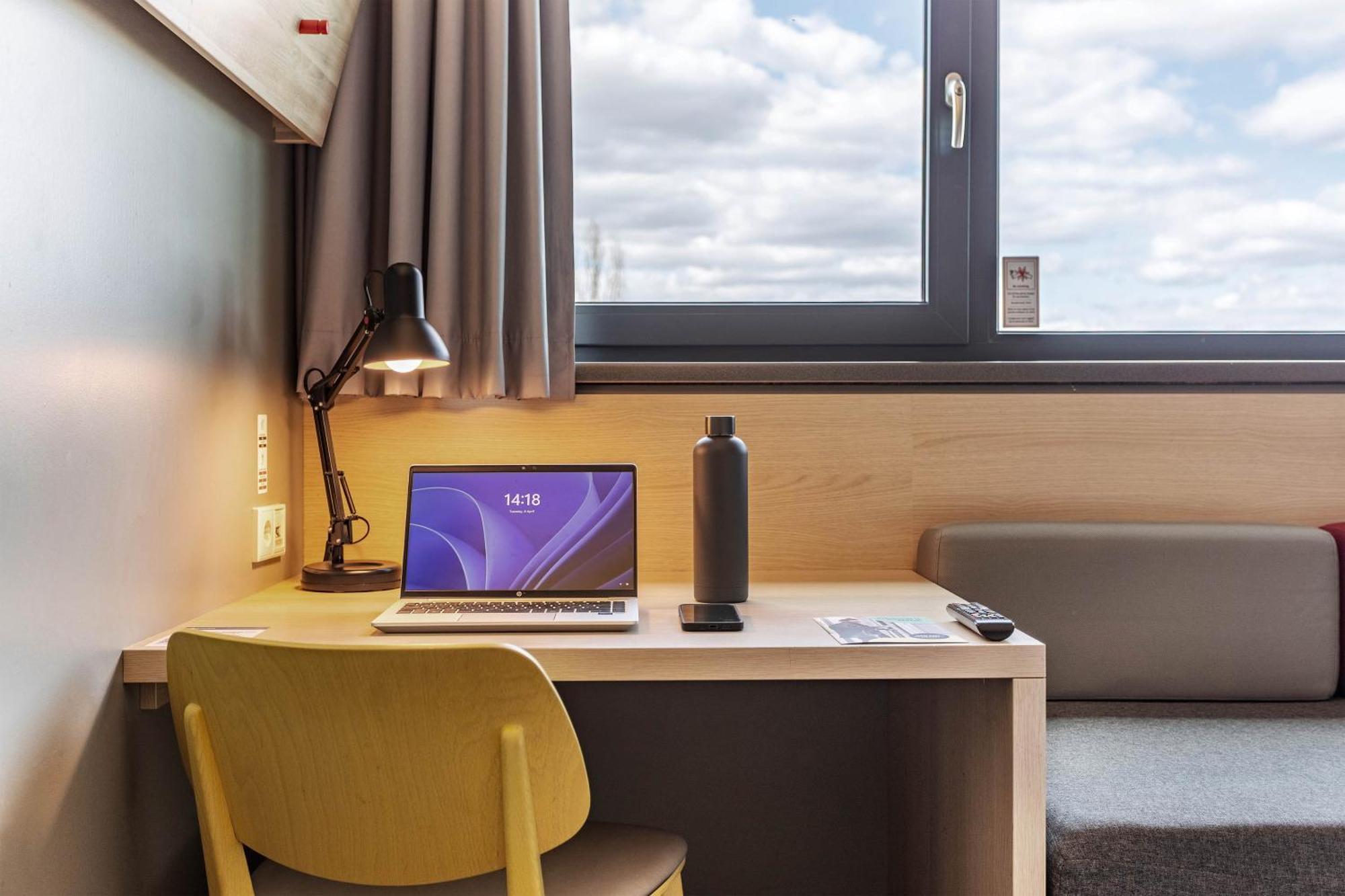 Double Room,1681735656:JPEG