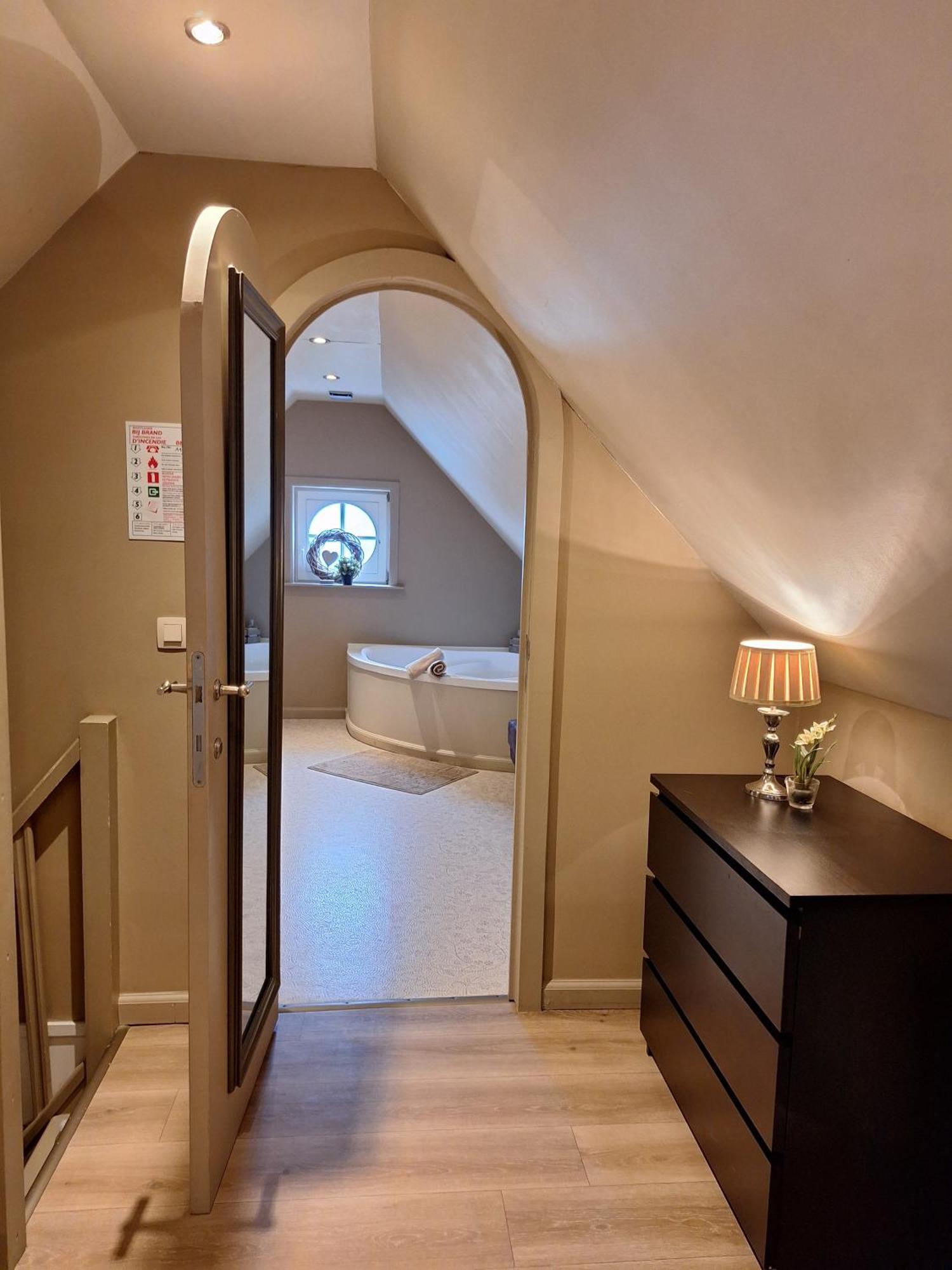 Deluxe Junior Suite
