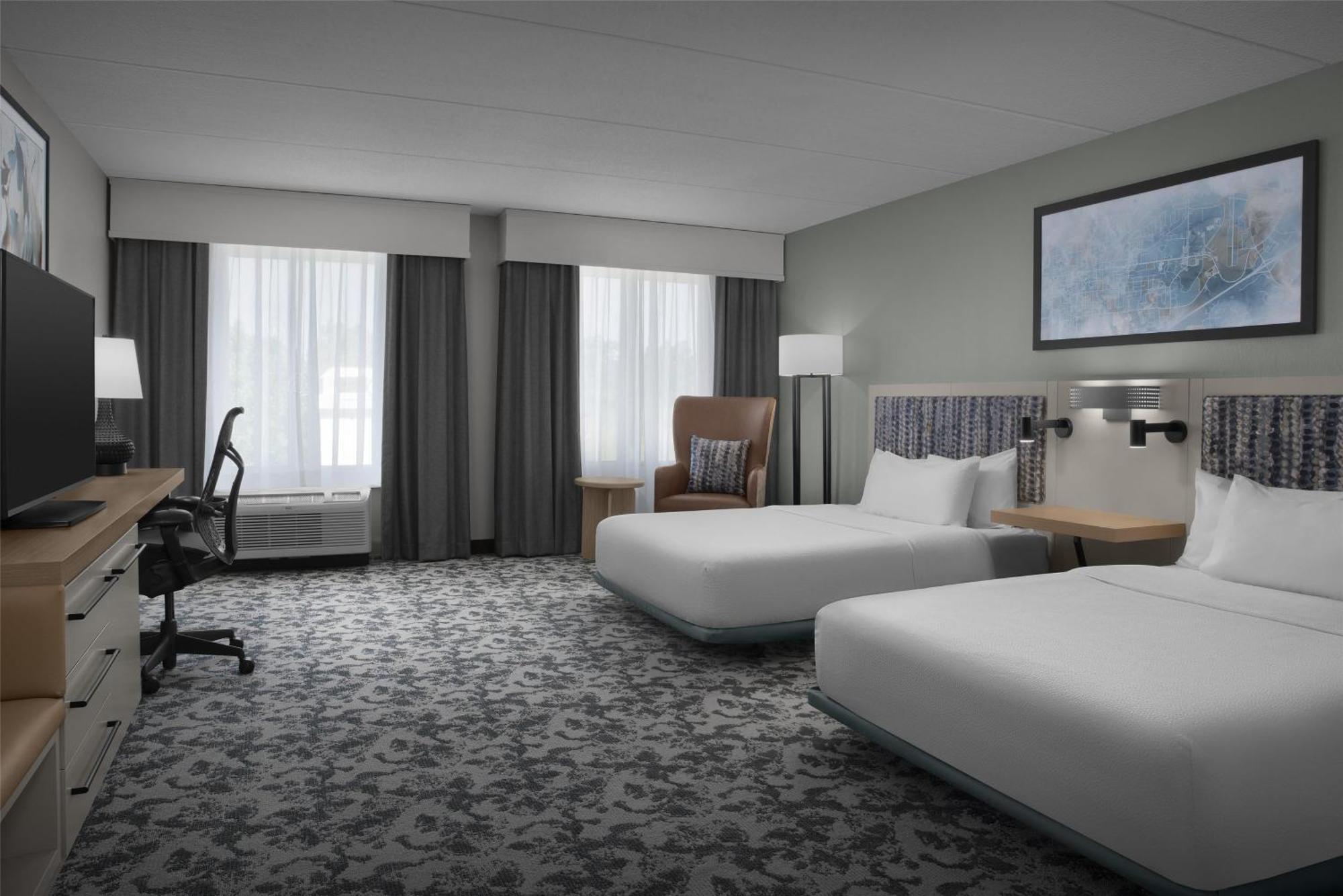 Queen Room Two Queen Beds Mobility Access