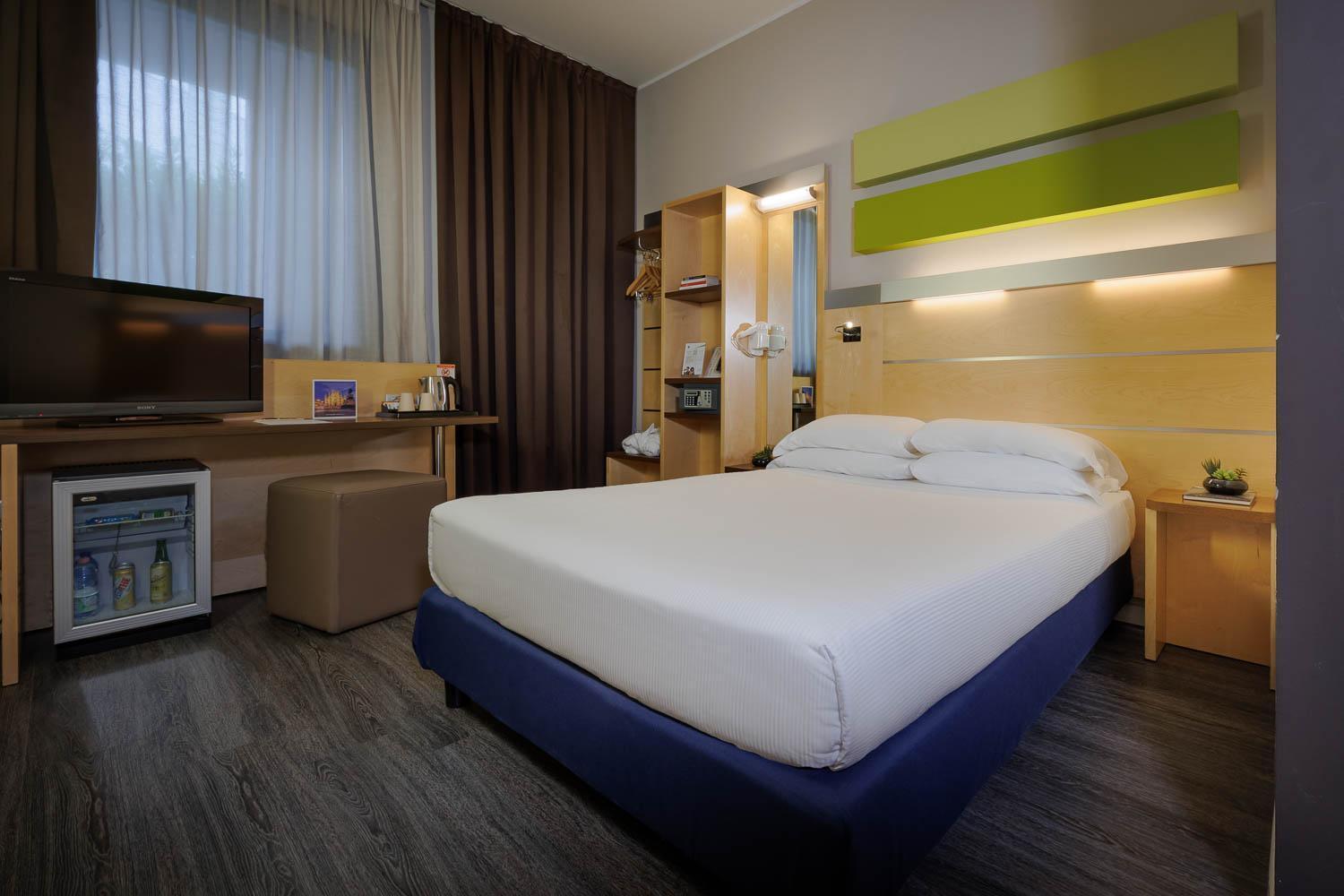 Superior Double Room,1683803131:JPEG