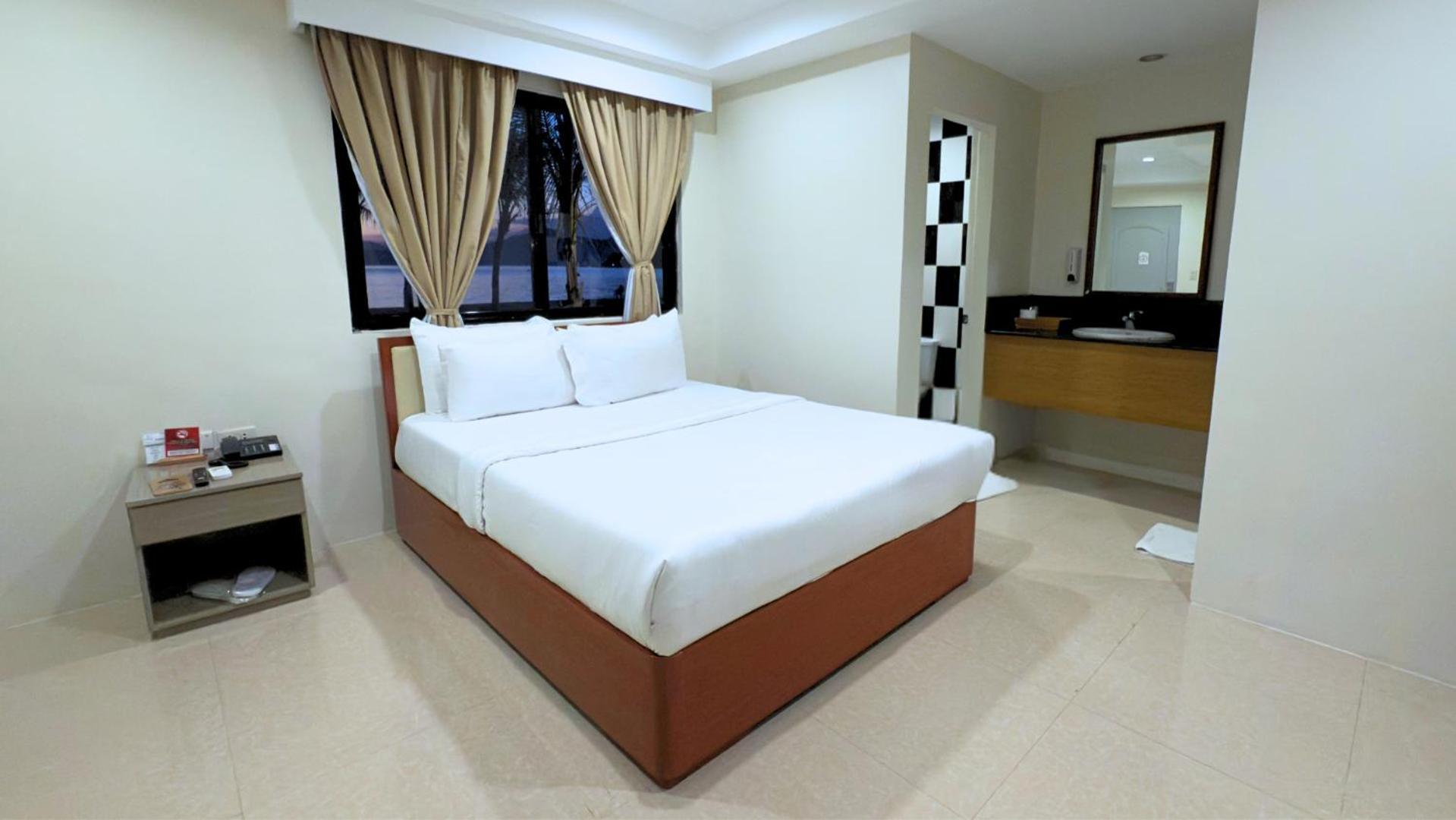 3-Bedroom Beachfront Villa
