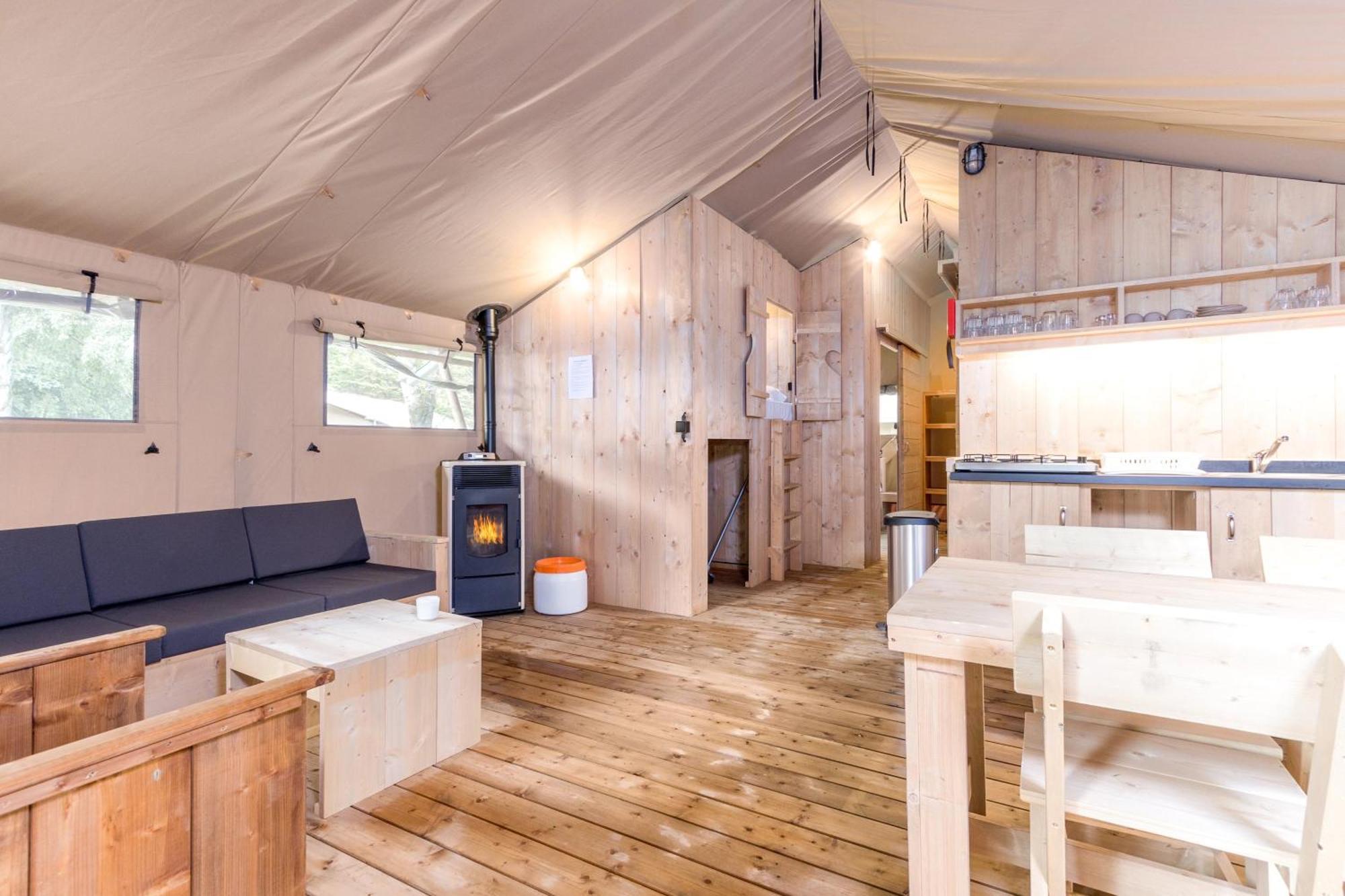 Tent 2
